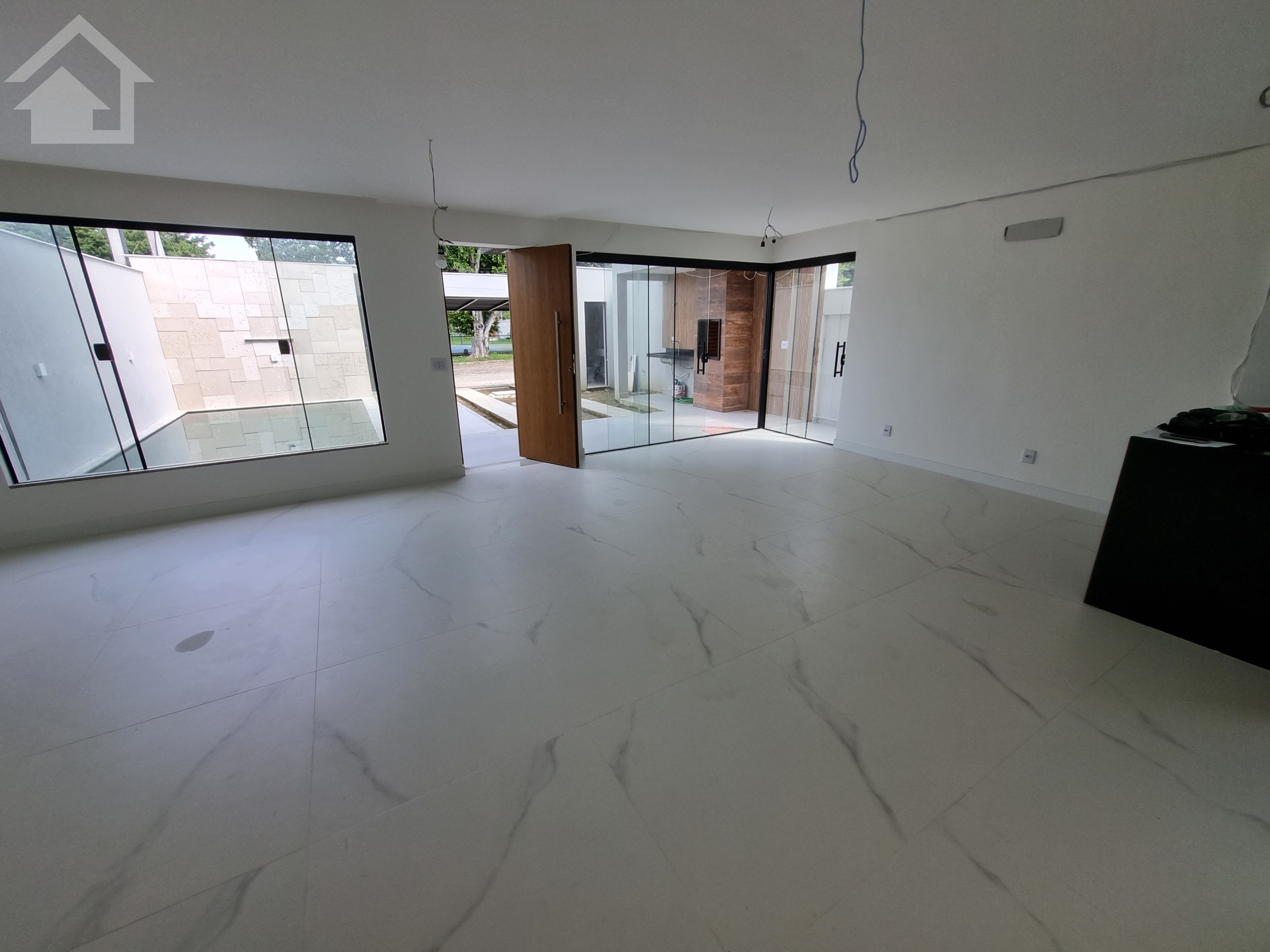 Casa à venda com 4 quartos, 190m² - Foto 34