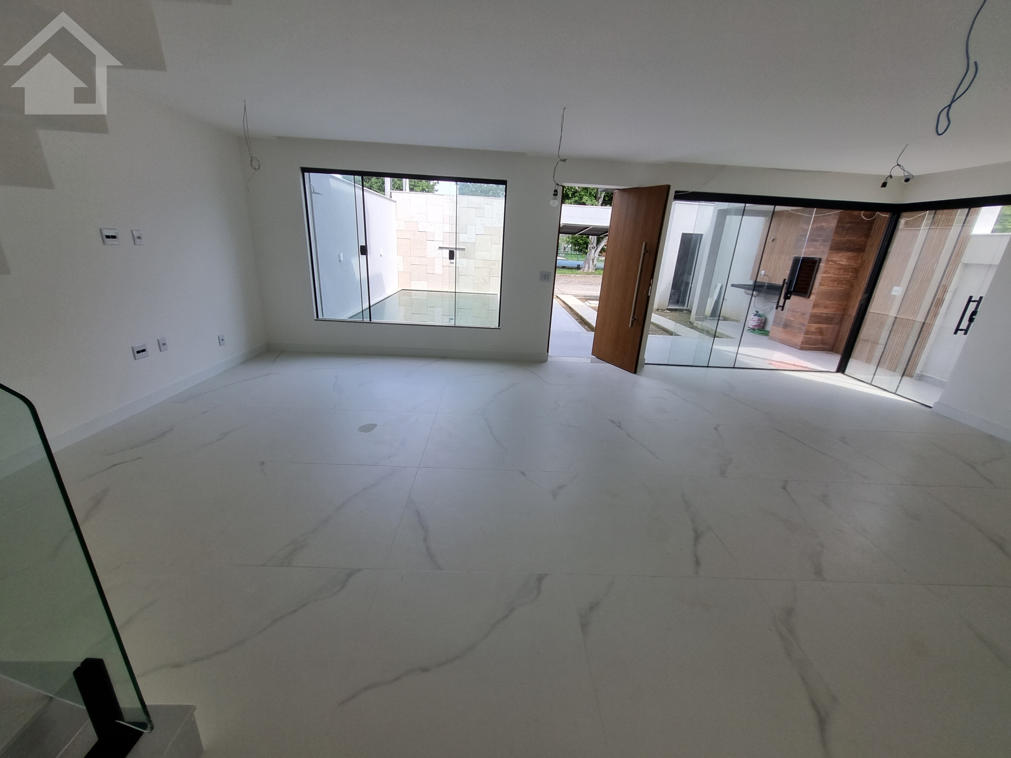 Casa à venda com 4 quartos, 190m² - Foto 35