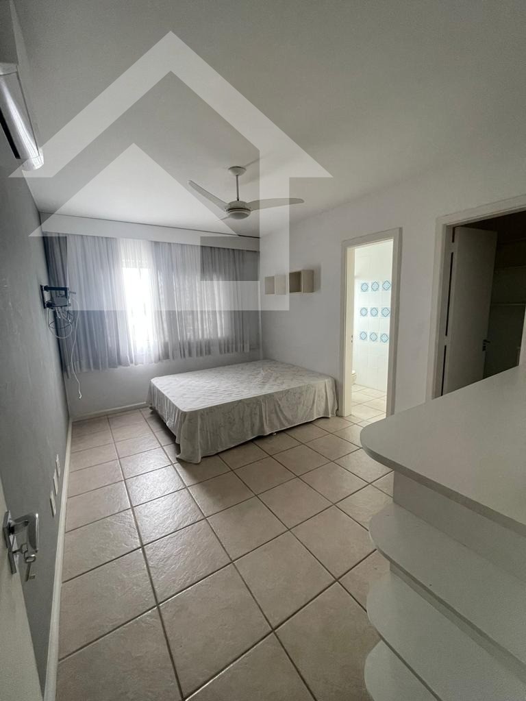 Casa à venda com 4 quartos, 450m² - Foto 19