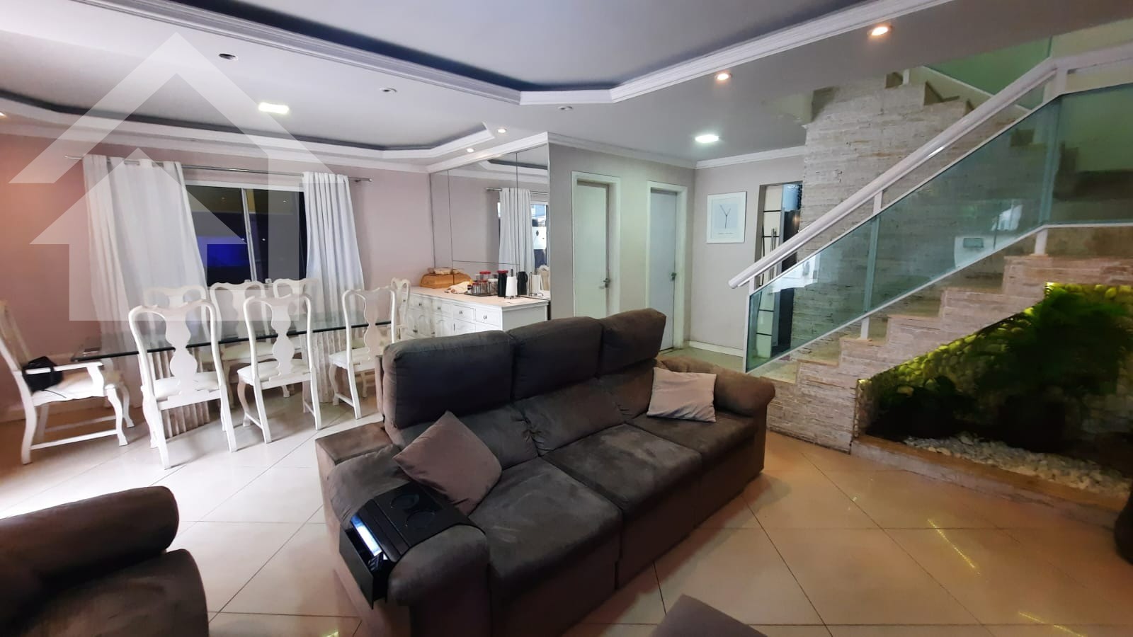 Casa à venda e aluguel com 5 quartos, 222m² - Foto 22