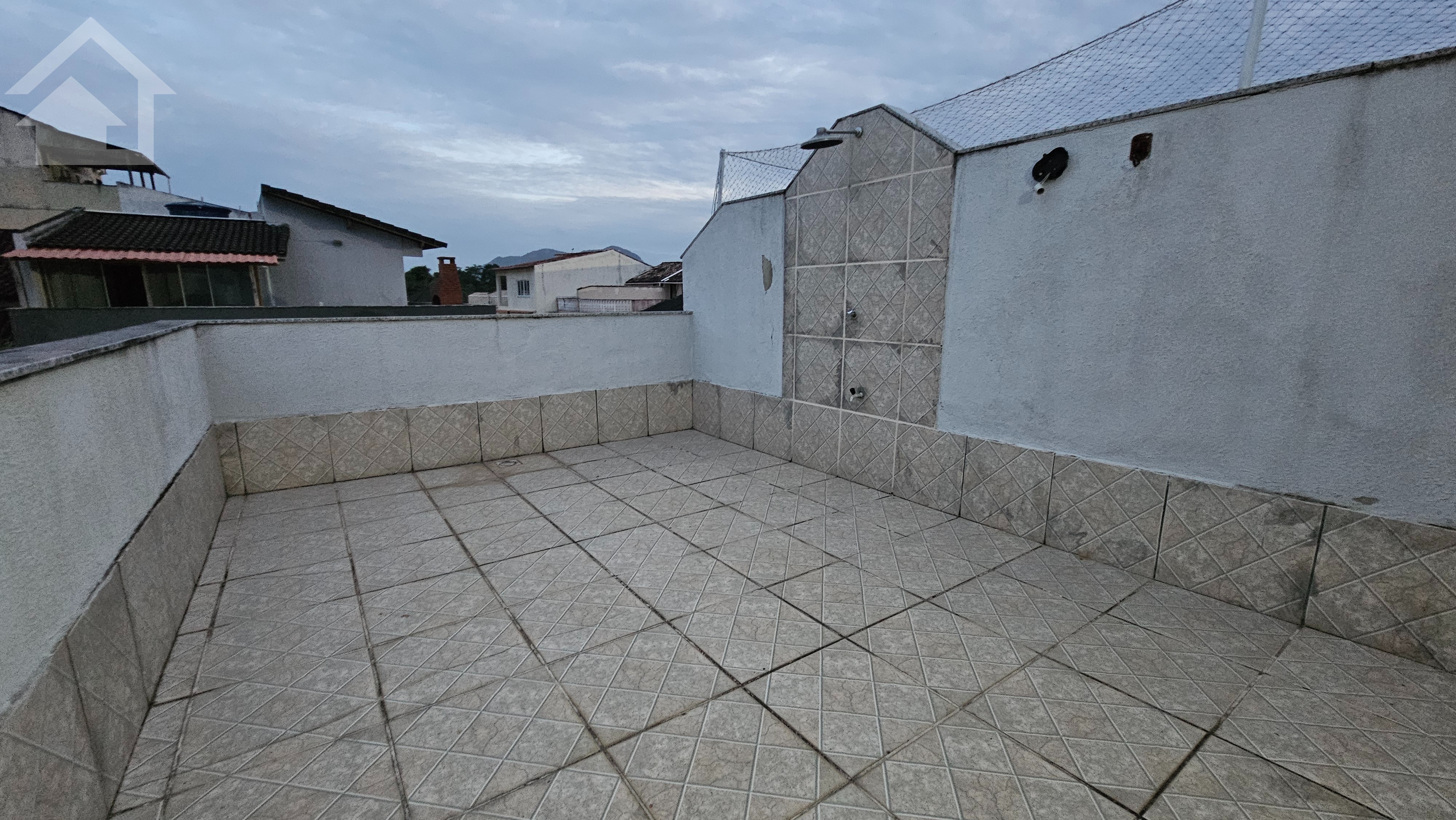 Casa à venda e aluguel com 2 quartos, 150m² - Foto 21