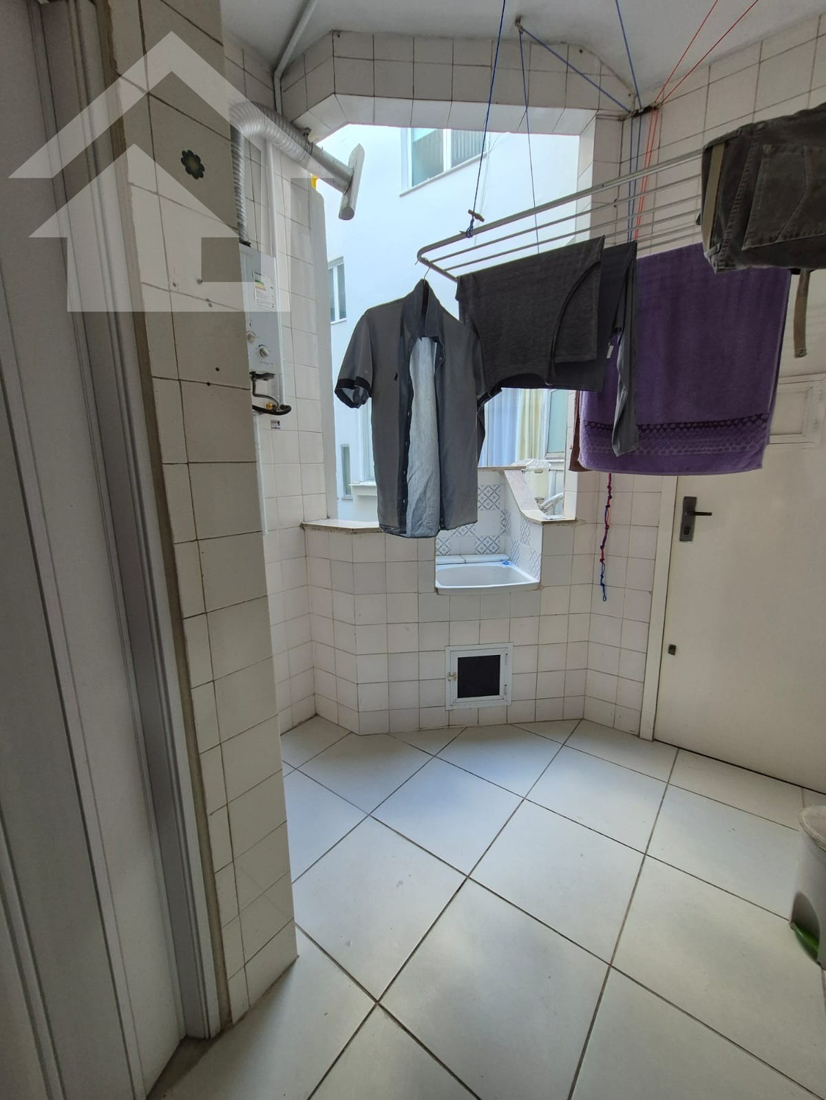 Apartamento à venda com 3 quartos, 100m² - Foto 27