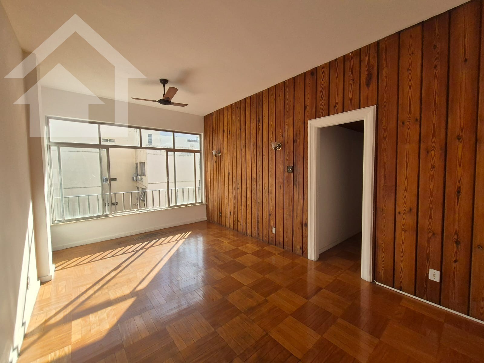 Apartamento à venda com 3 quartos, 100m² - Foto 3