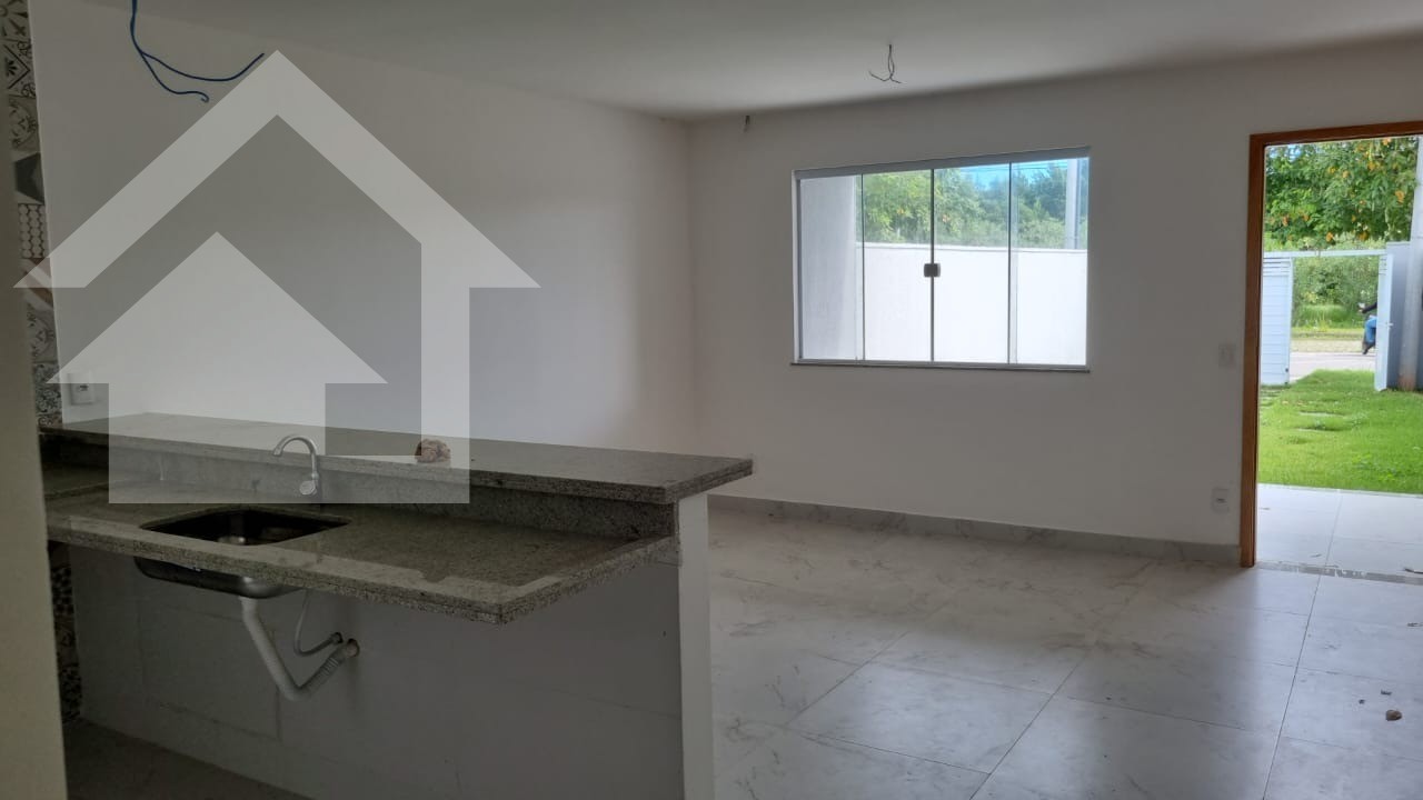 Casa à venda com 2 quartos, 120m² - Foto 4