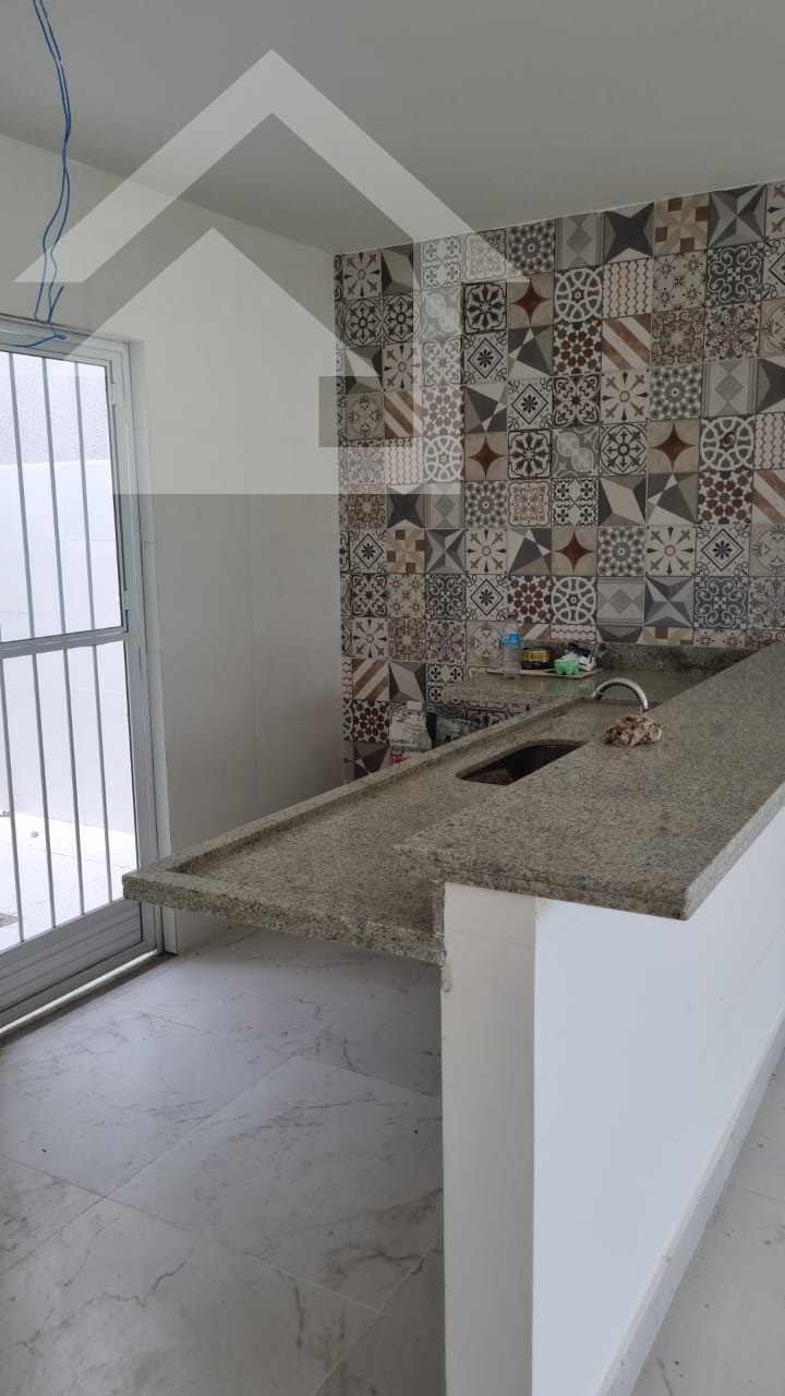 Casa à venda com 2 quartos, 120m² - Foto 5