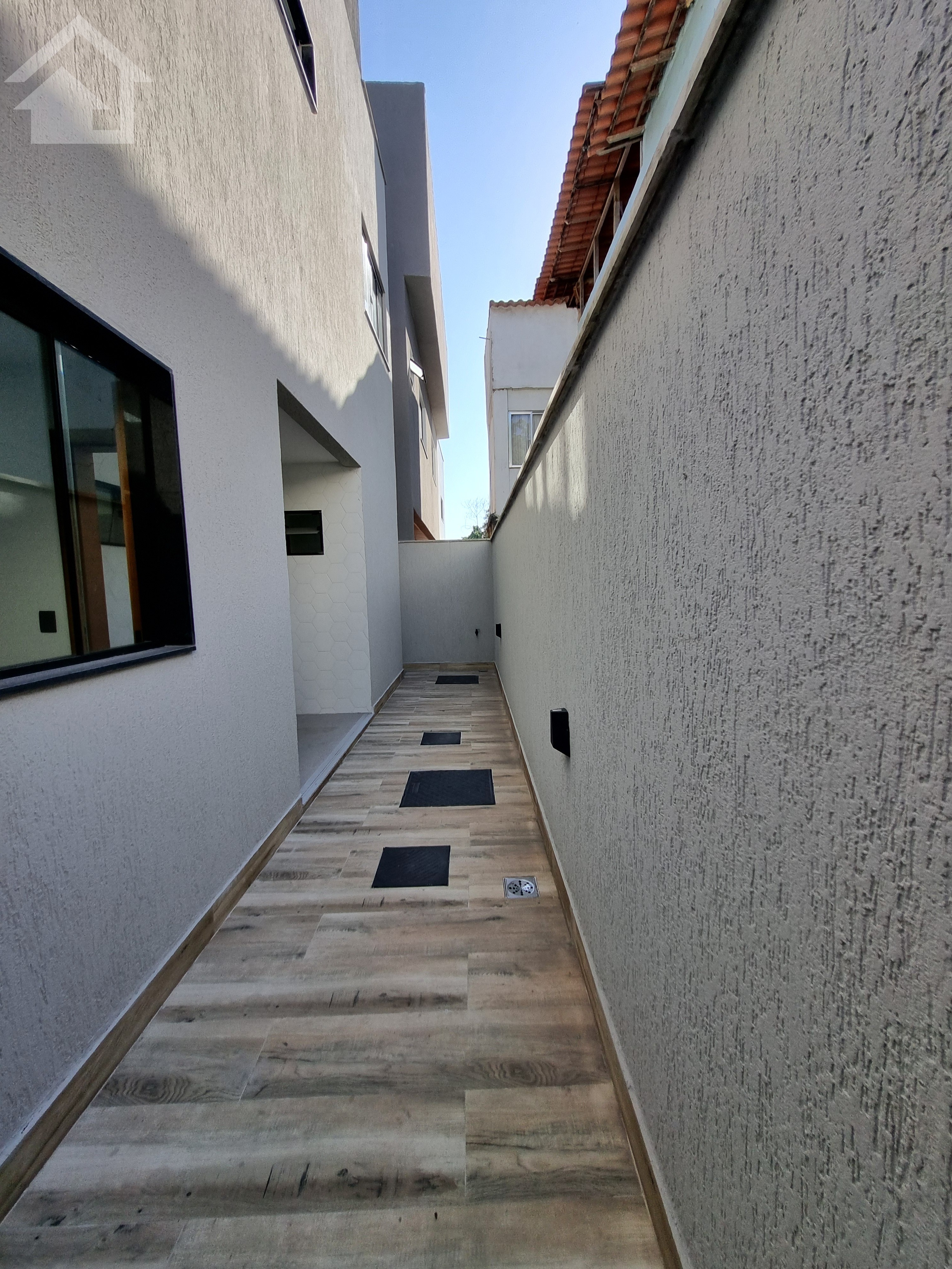 Casa à venda com 4 quartos, 180m² - Foto 18