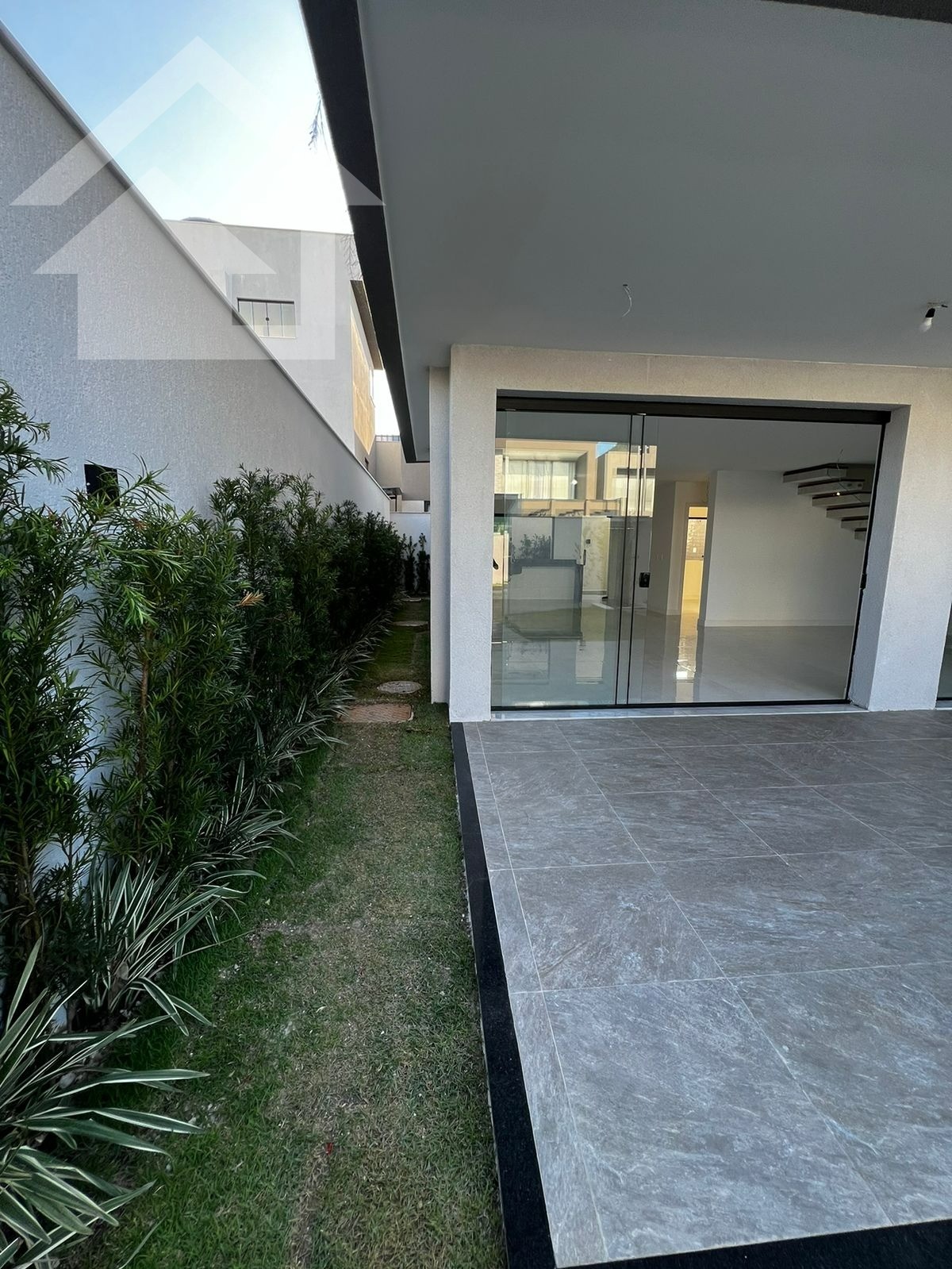 Casa à venda com 4 quartos, 247m² - Foto 10