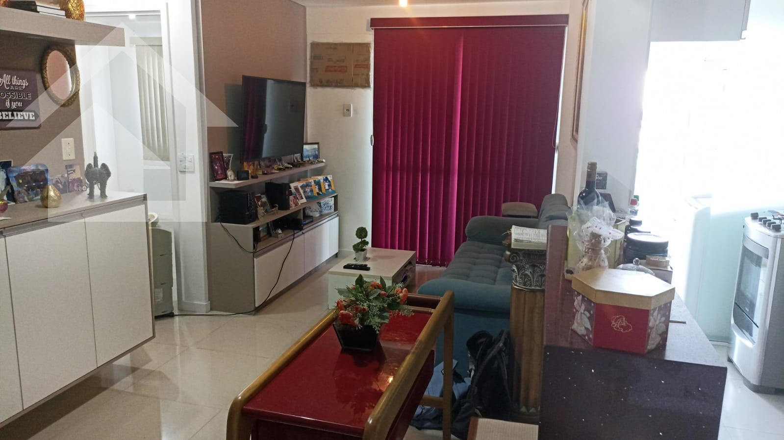 Apartamento à venda com 3 quartos, 133m² - Foto 2