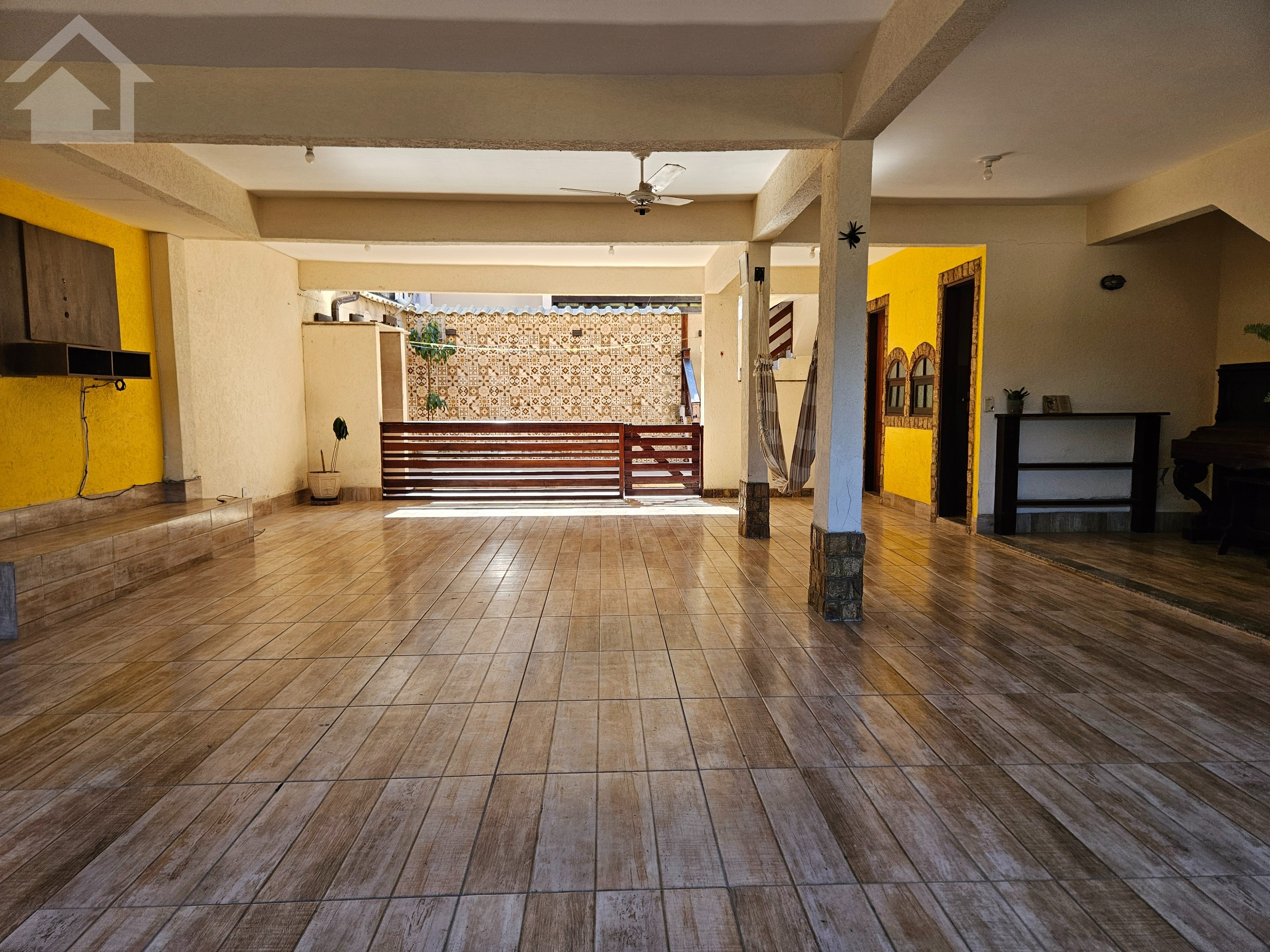 Casa, 2 quartos, 230 m² - Foto 3