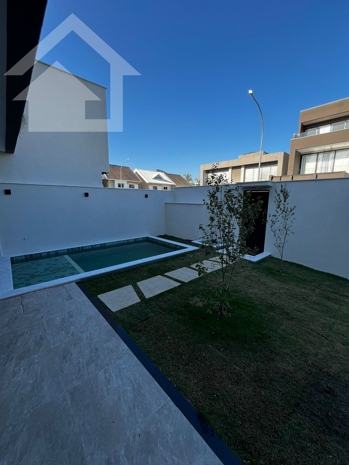 Casa à venda com 4 quartos, 247m² - Foto 23