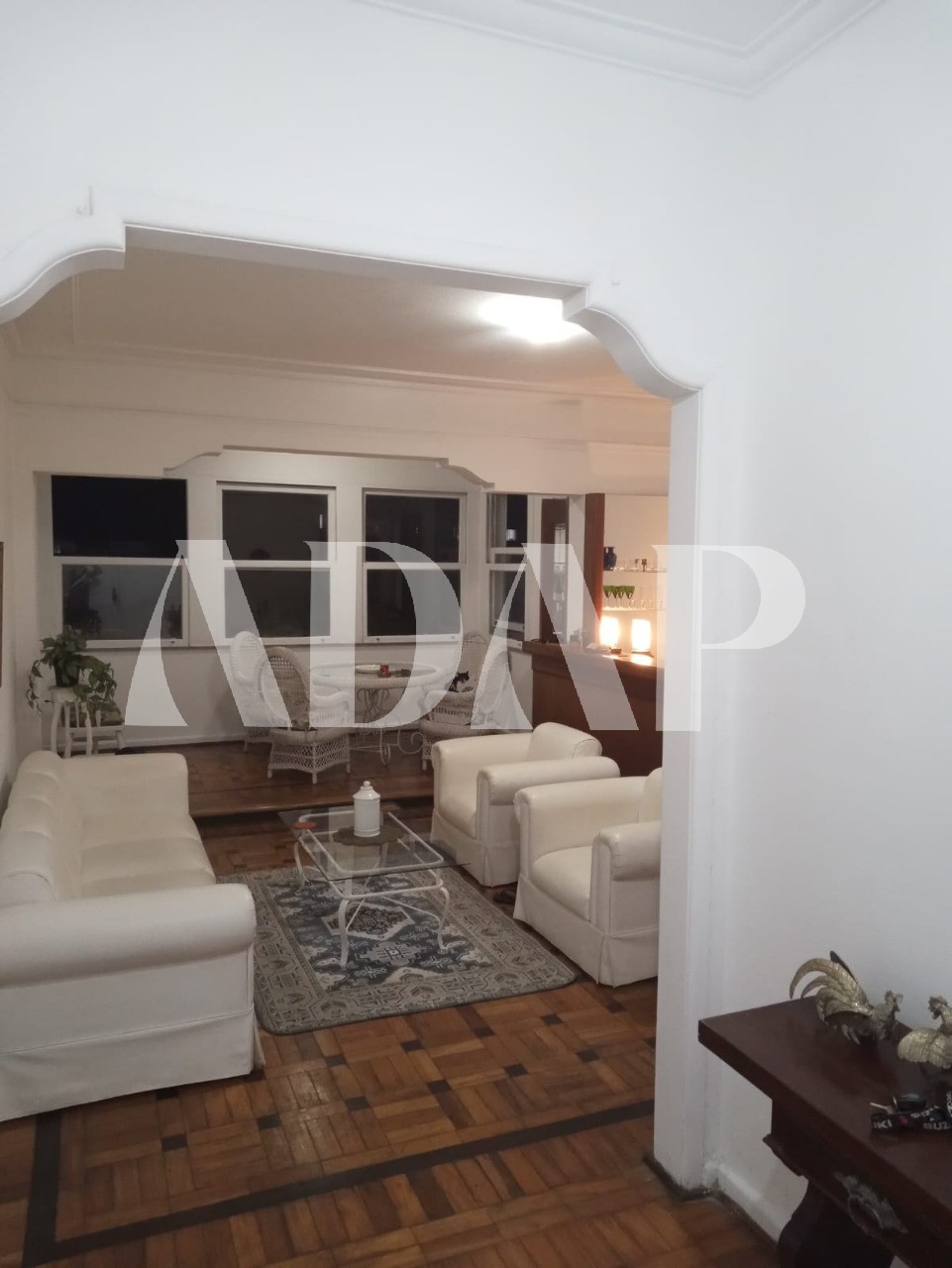 Apartamento à venda com 3 quartos, 150m² - Foto 5