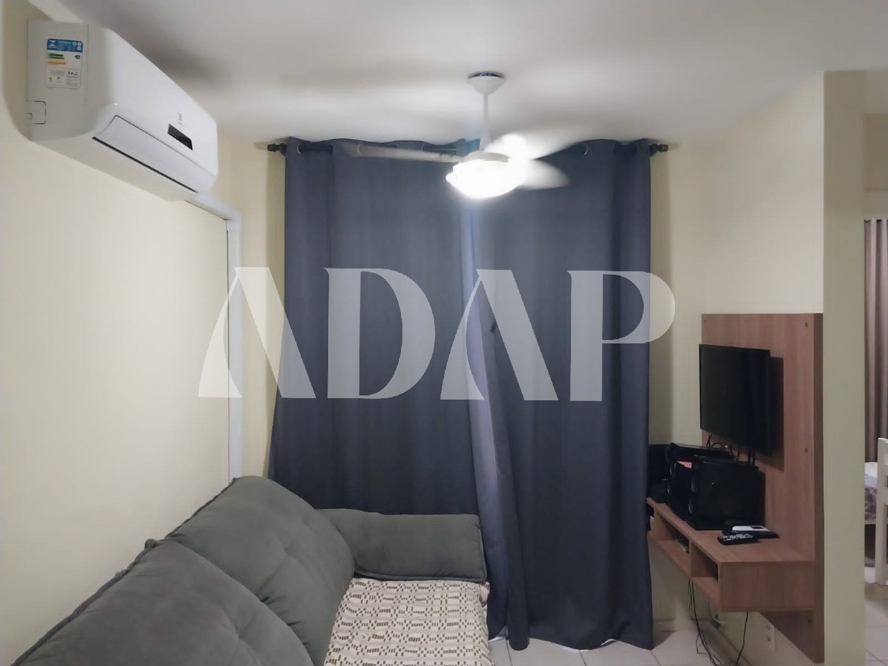 Apartamento para alugar com 2 quartos, 60m² - Foto 9