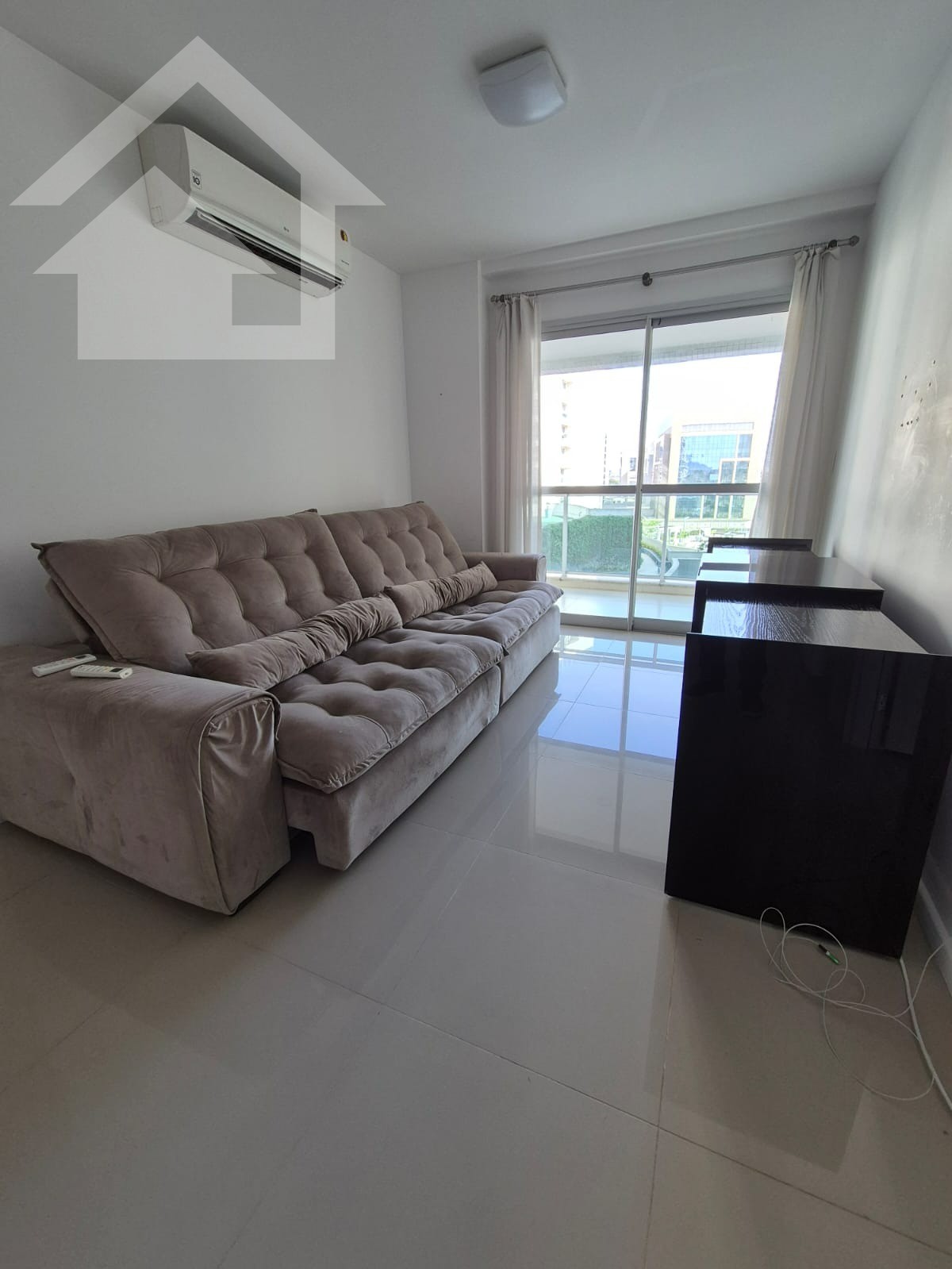 Apartamento para alugar com 3 quartos, 91m² - Foto 5