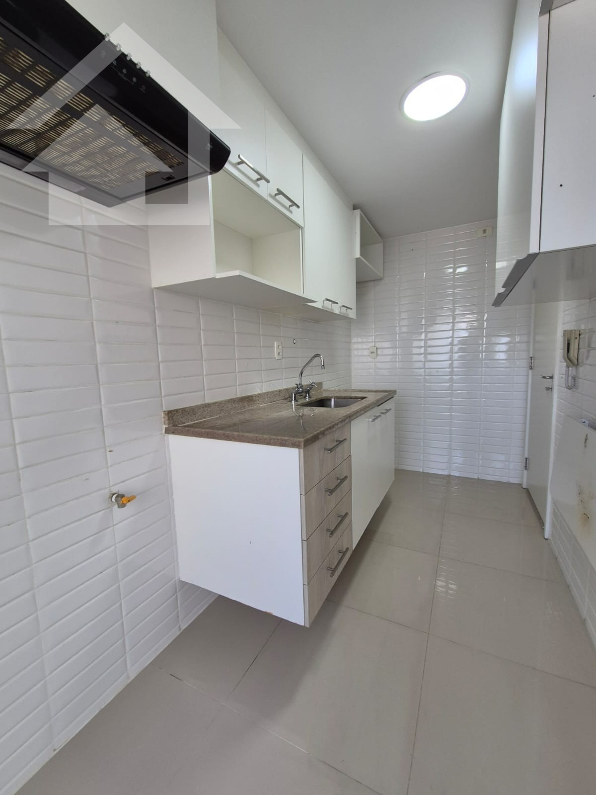 Apartamento para alugar com 3 quartos, 91m² - Foto 14