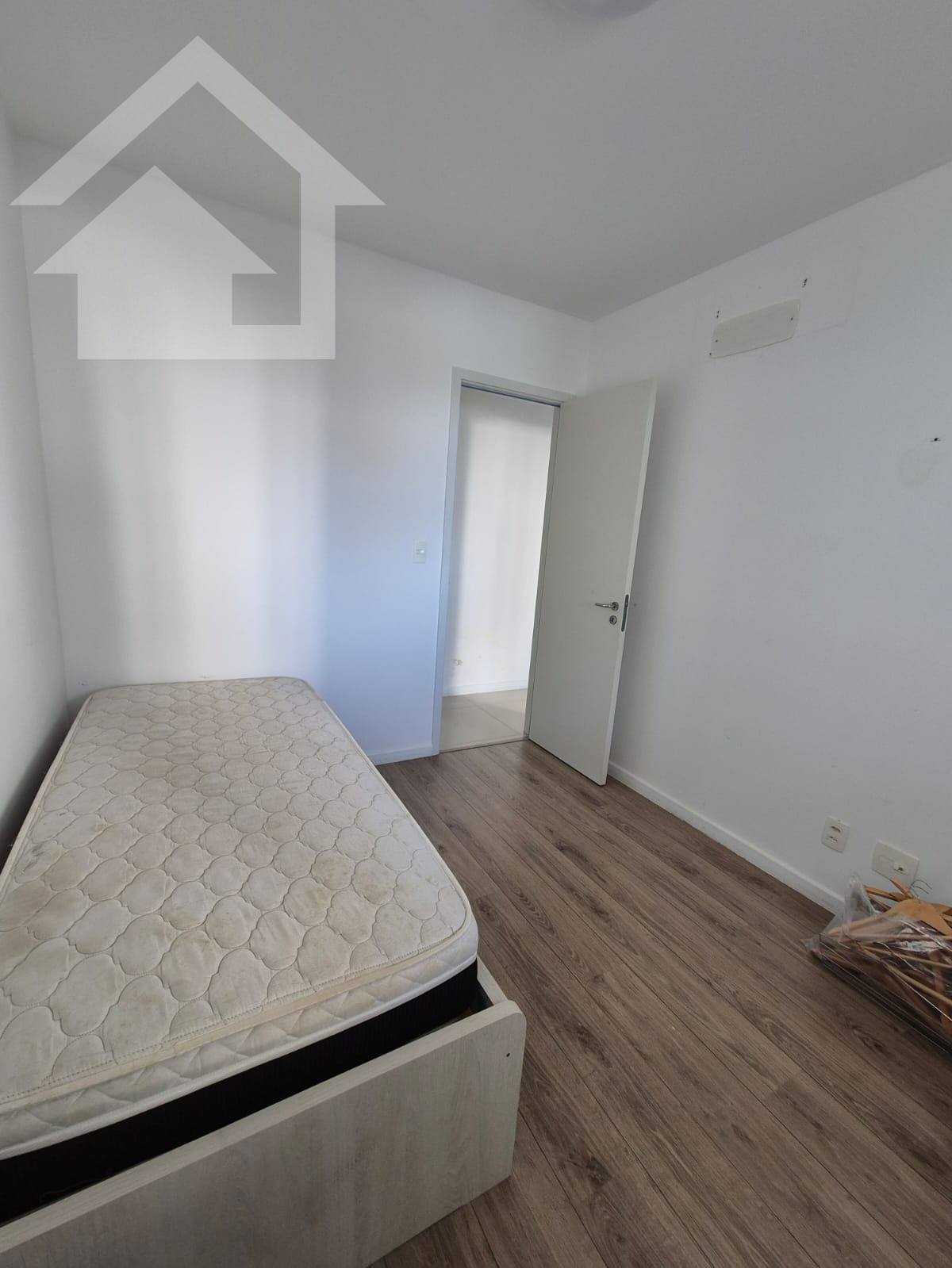 Apartamento para alugar com 3 quartos, 91m² - Foto 10