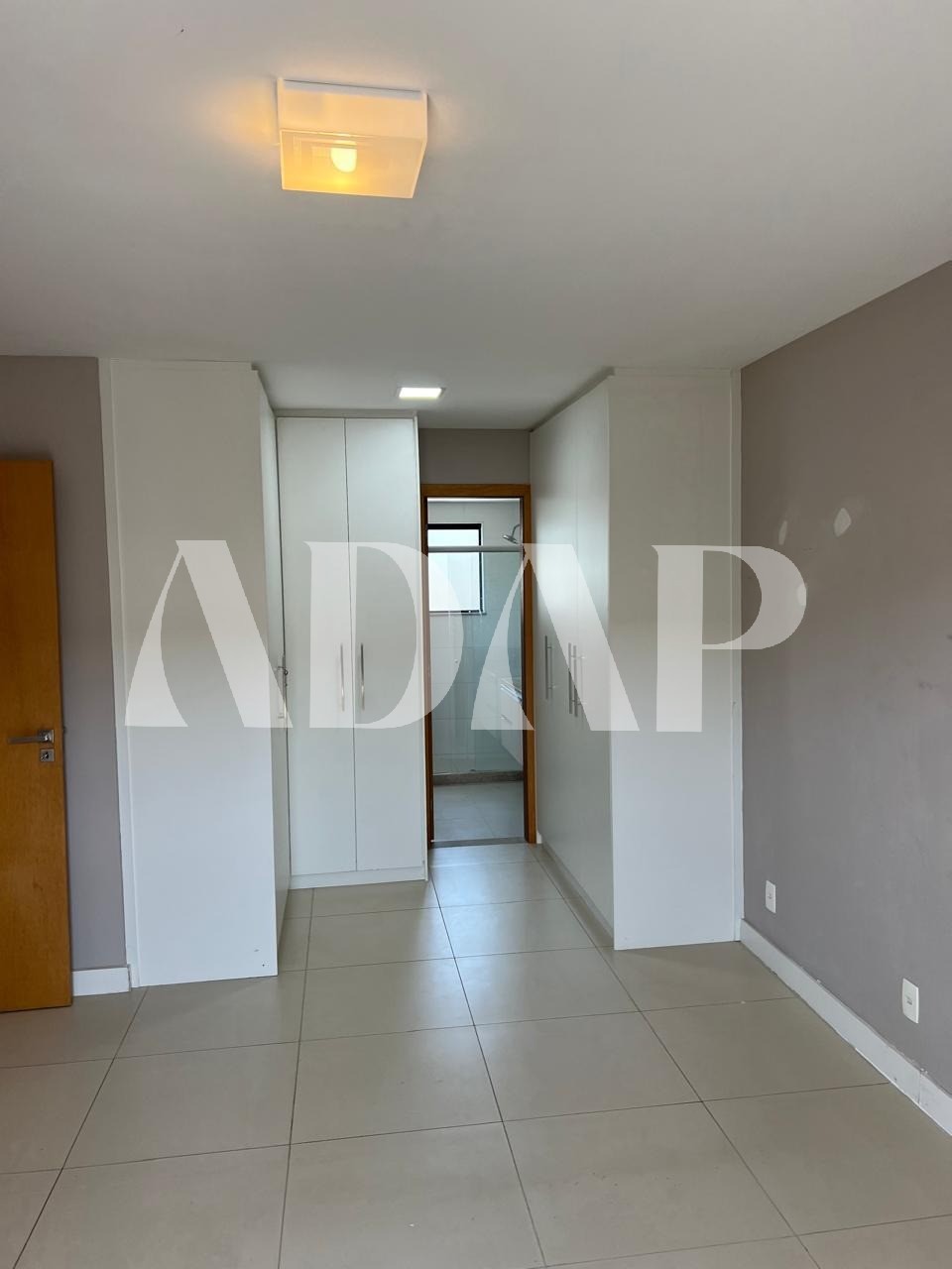 Casa à venda com 3 quartos, 192m² - Foto 11