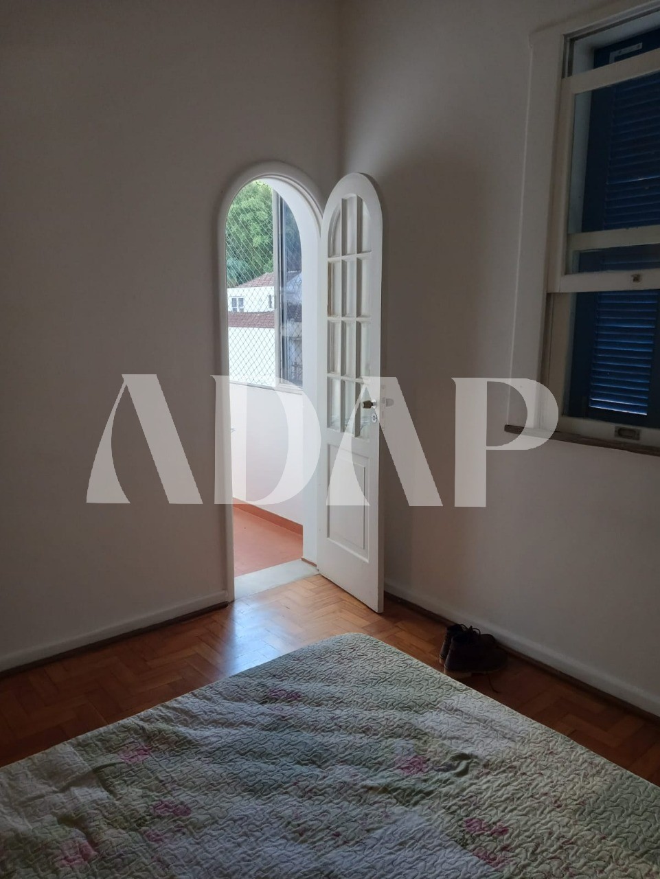 Apartamento à venda com 3 quartos, 150m² - Foto 12