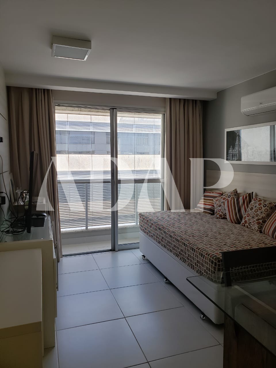 Apartamento à venda com 2 quartos, 46m² - Foto 1