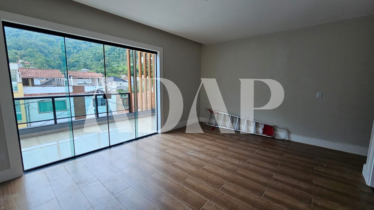 Casa para alugar com 3 quartos, 160m² - Foto 28