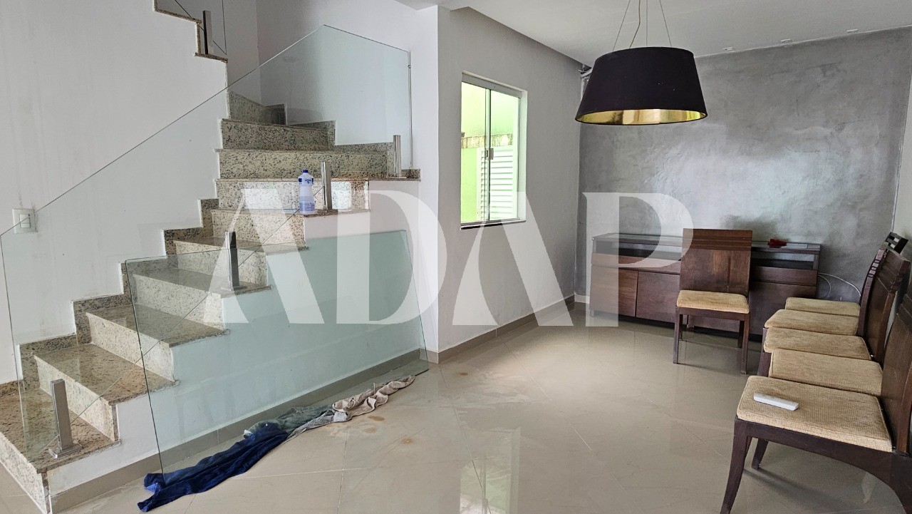 Casa à venda com 3 quartos, 220m² - Foto 16