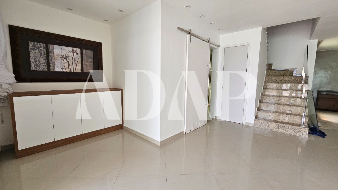 Casa à venda com 3 quartos, 220m² - Foto 19