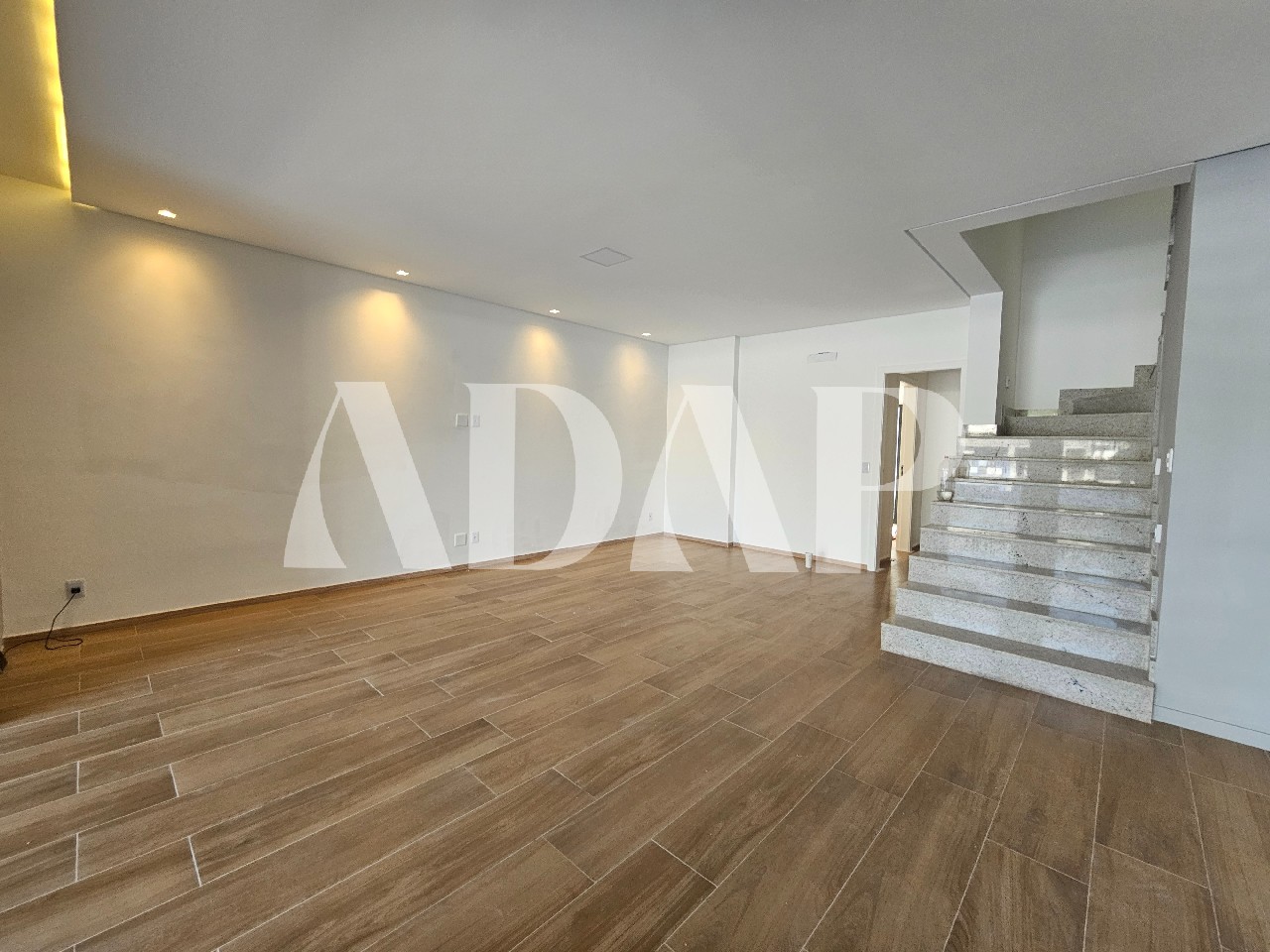 Casa à venda com 5 quartos, 442m² - Foto 49