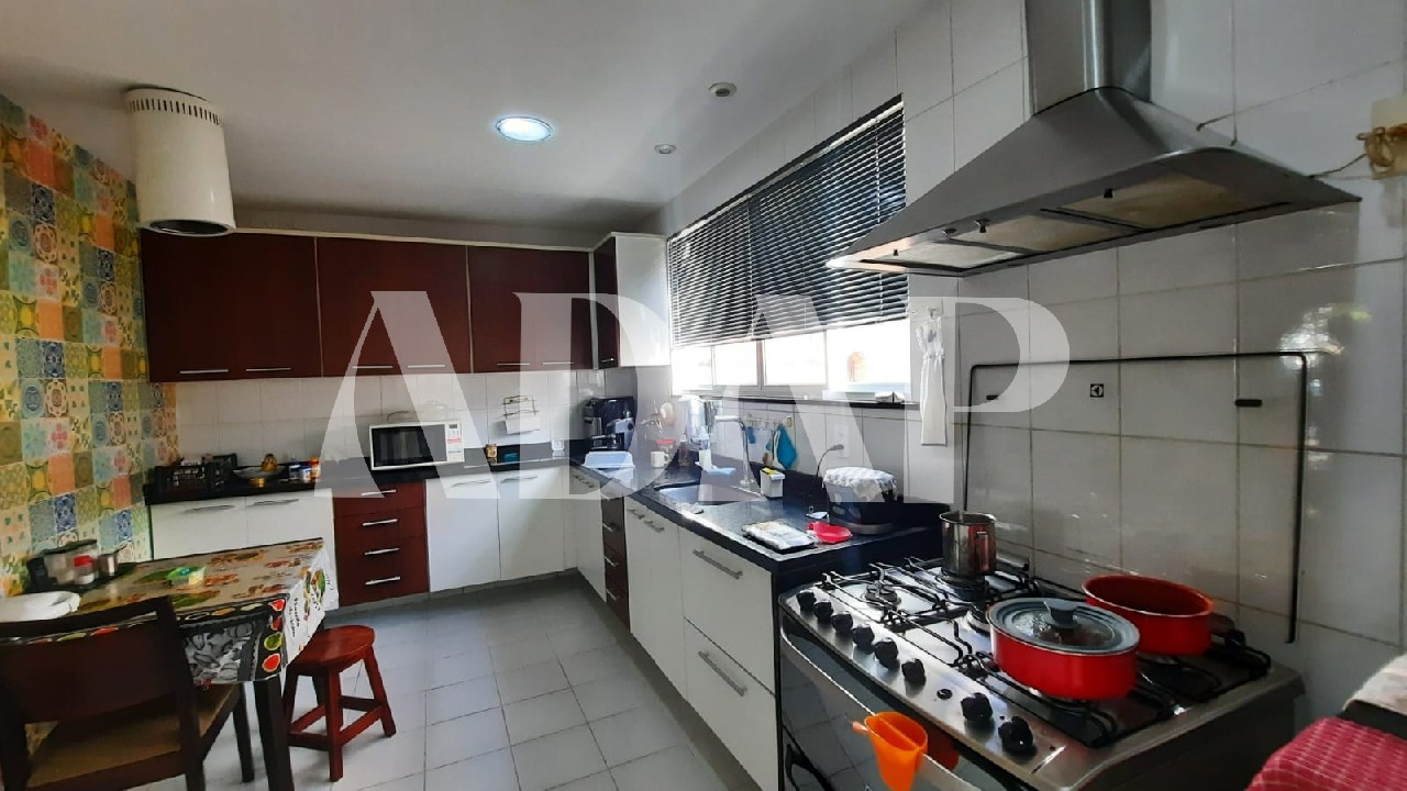 Casa à venda com 3 quartos, 180m² - Foto 48