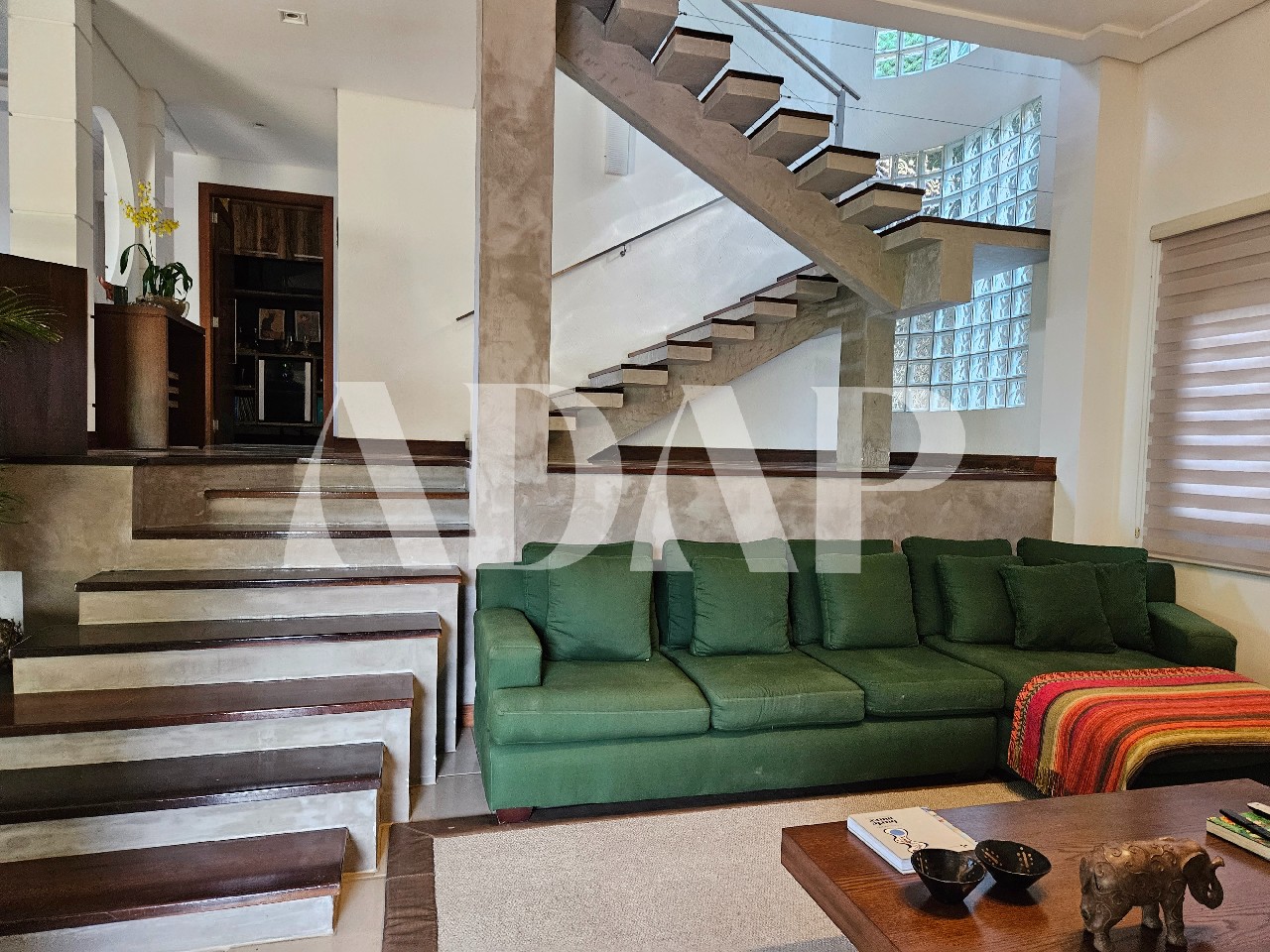 Casa à venda com 4 quartos, 600m² - Foto 26