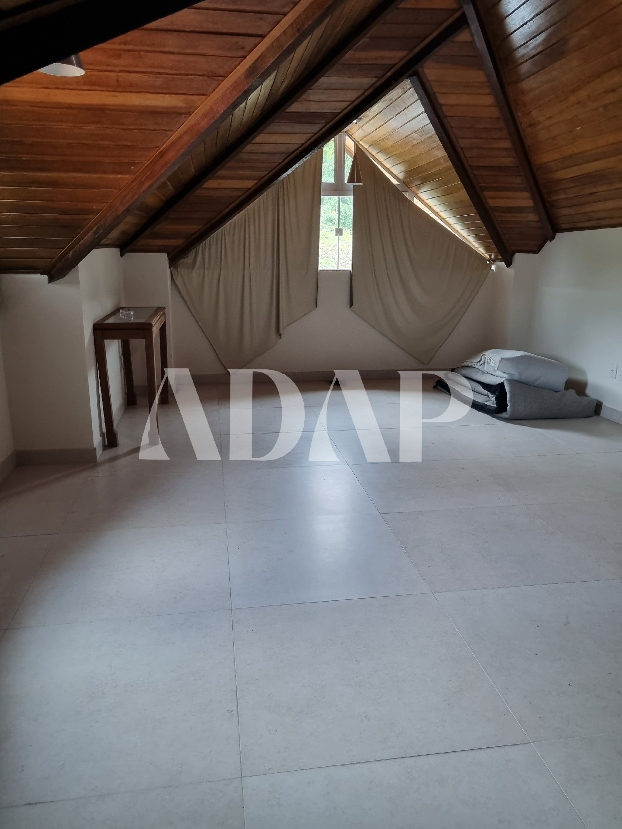 Casa à venda com 4 quartos, 430m² - Foto 35