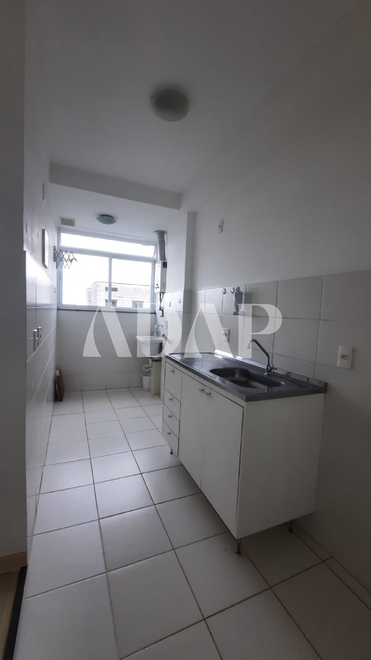 Apartamento à venda com 2 quartos, 44m² - Foto 12