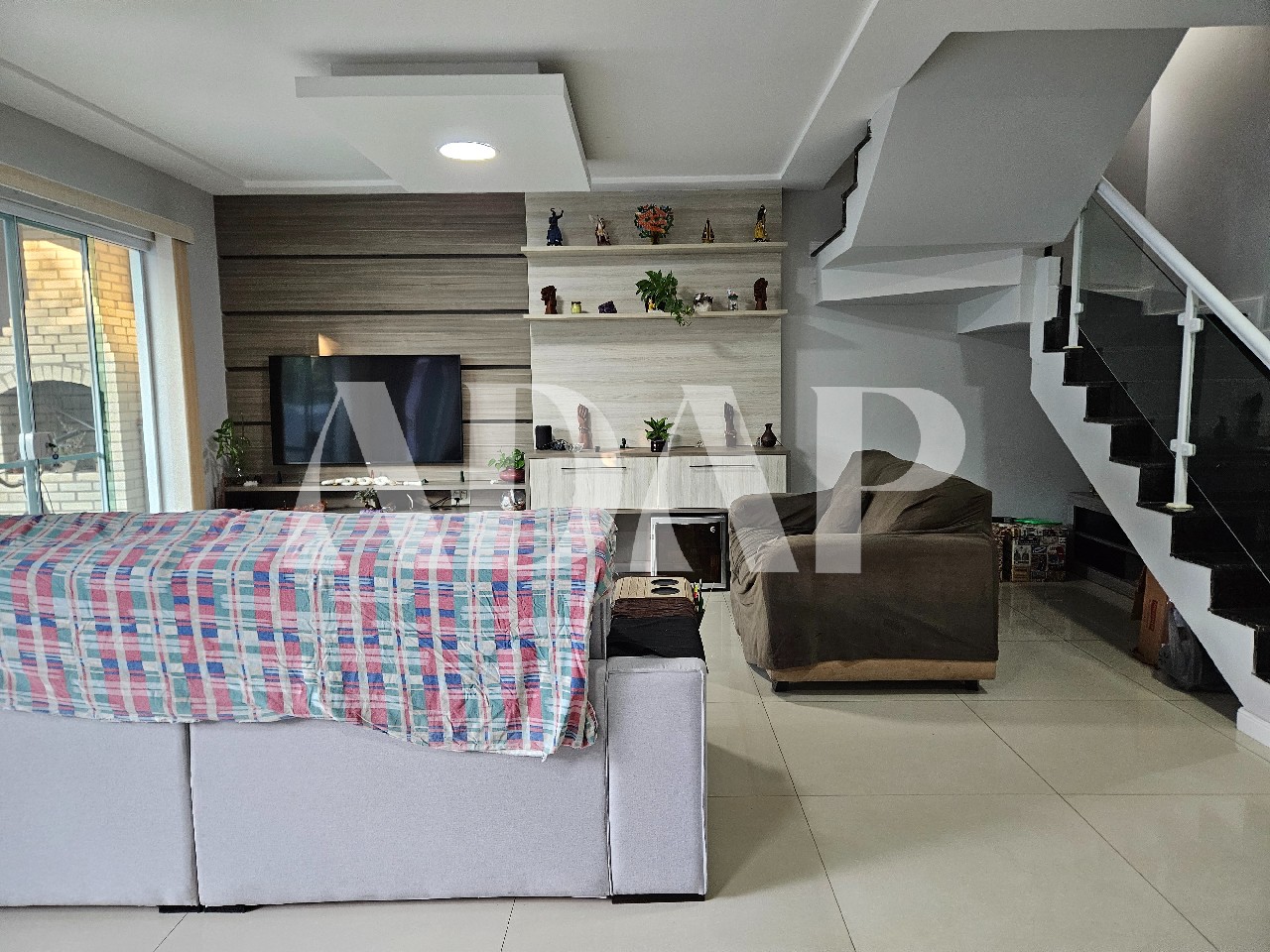 Casa à venda com 4 quartos, 256m² - Foto 10