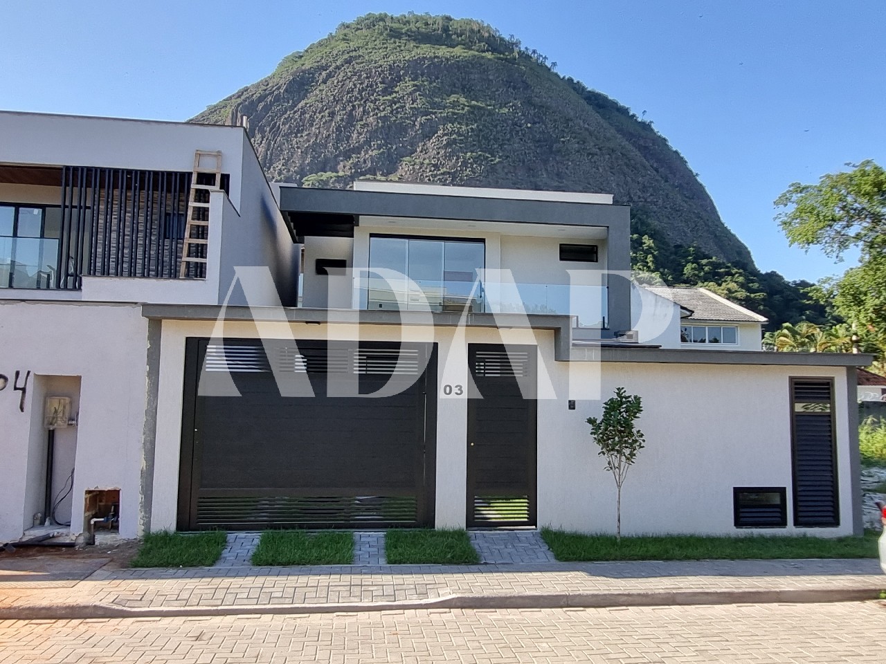 Casa à venda com 4 quartos, 180m² - Foto 52