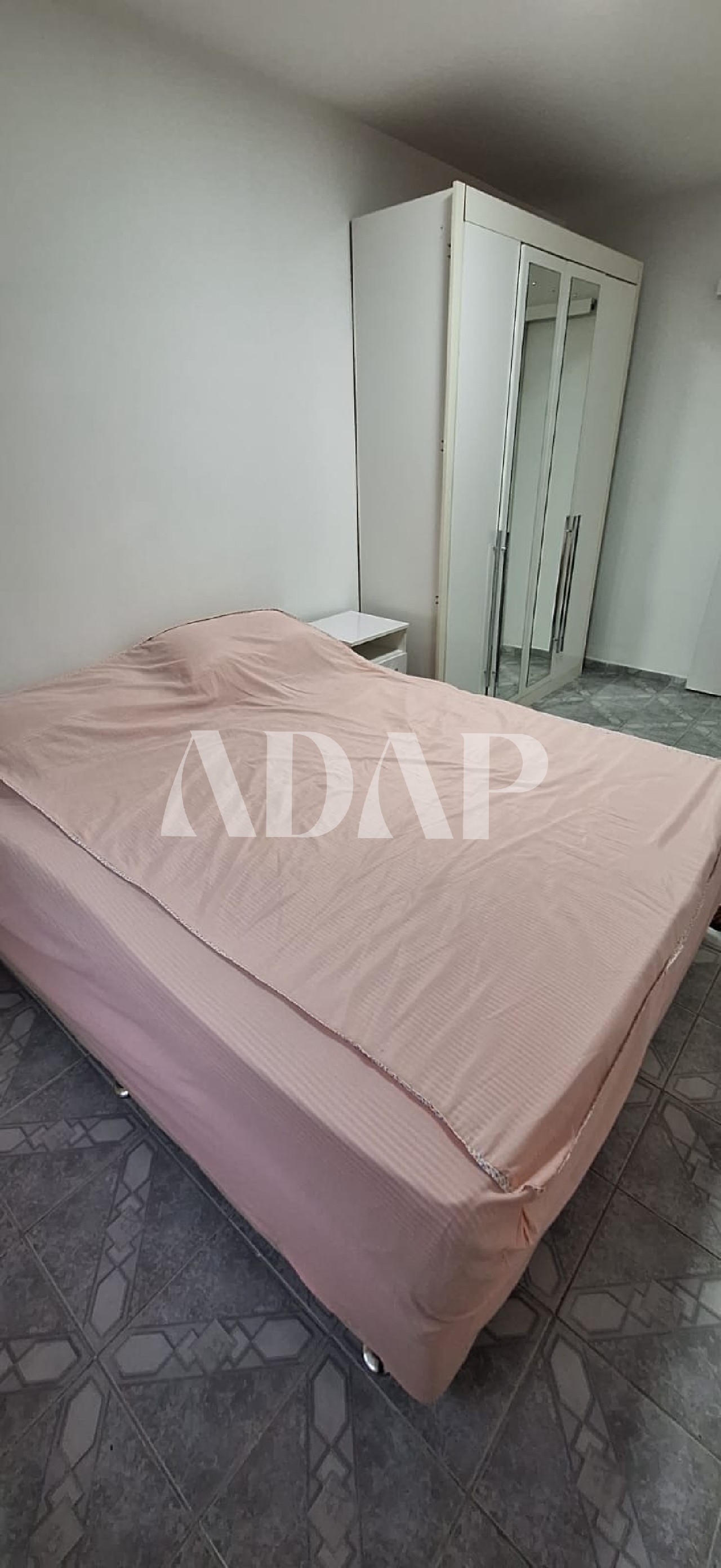 Apartamento à venda com 1 quarto, 47m² - Foto 11