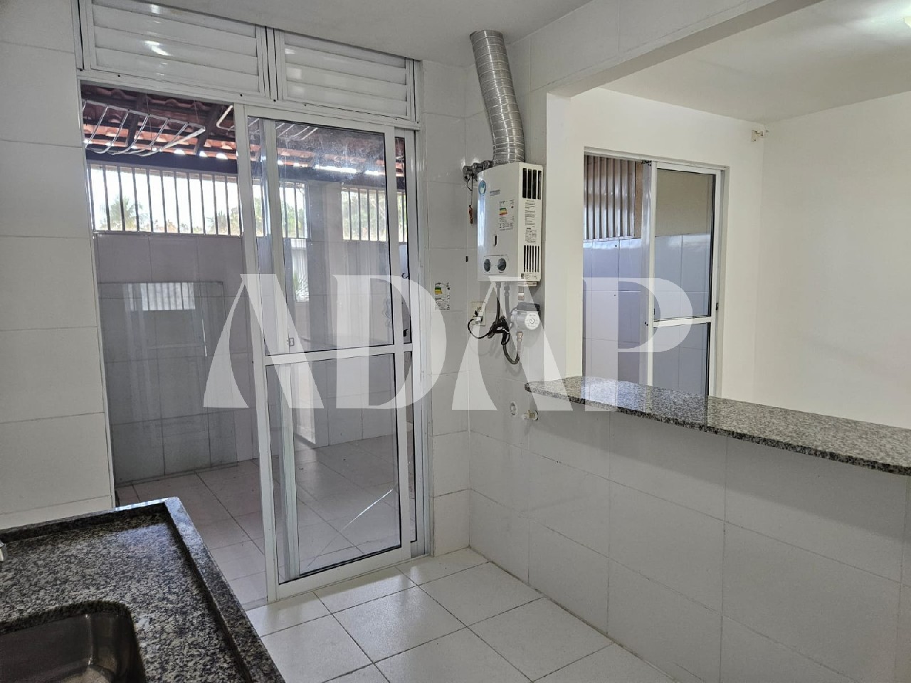 Casa à venda com 3 quartos - Foto 7