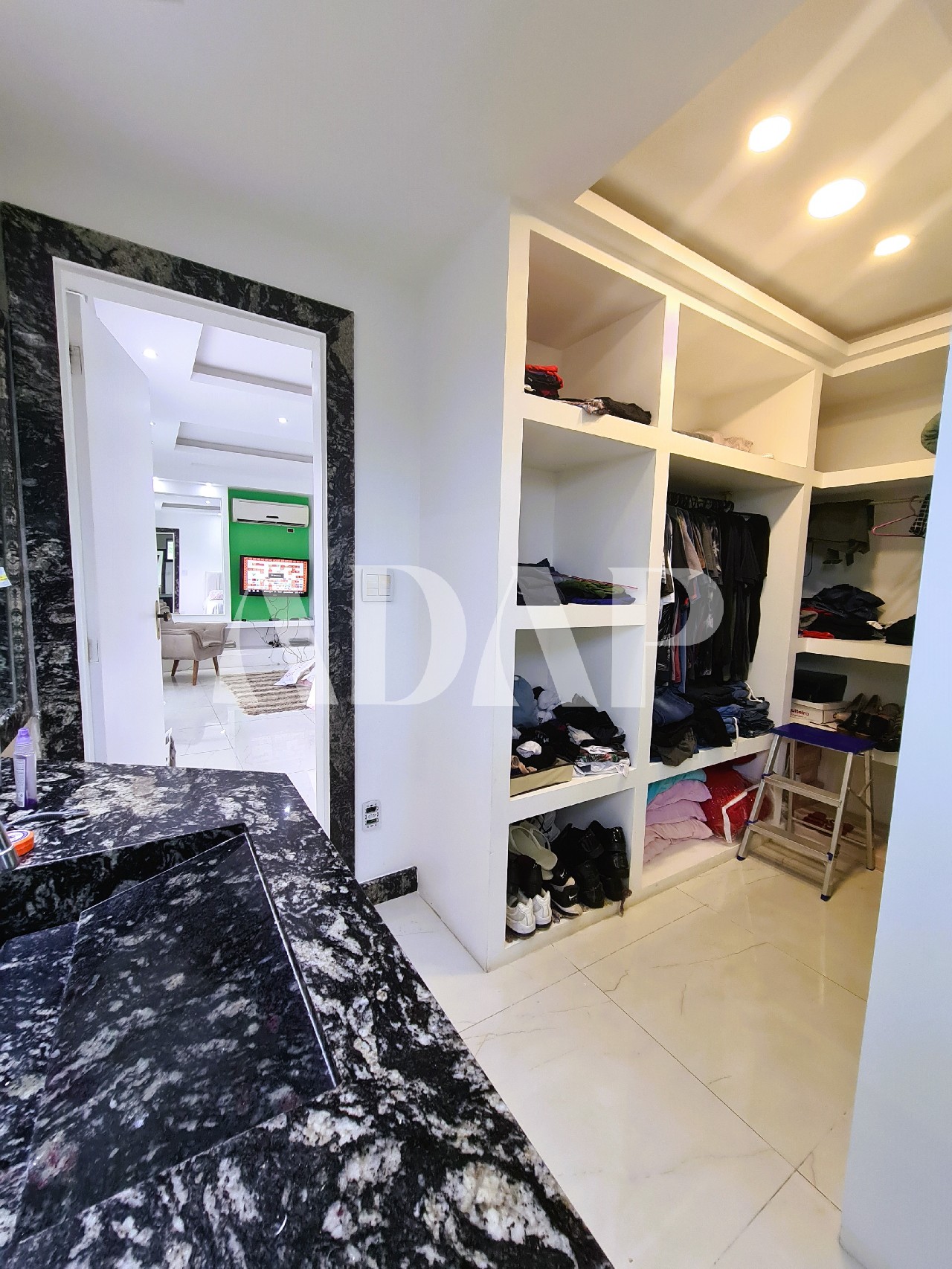 Casa à venda com 4 quartos, 450m² - Foto 24