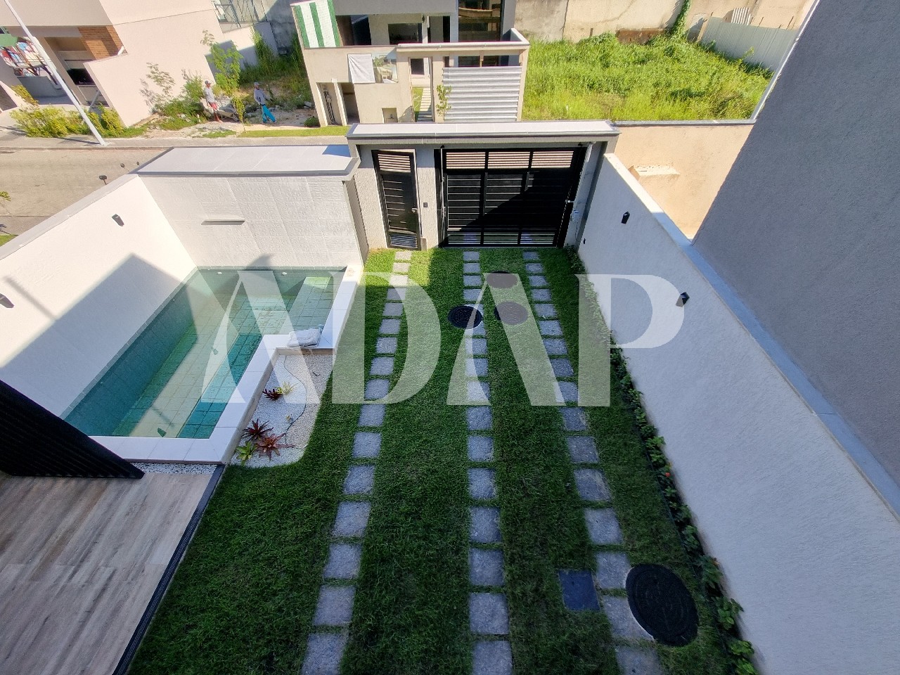 Casa à venda com 4 quartos, 180m² - Foto 35