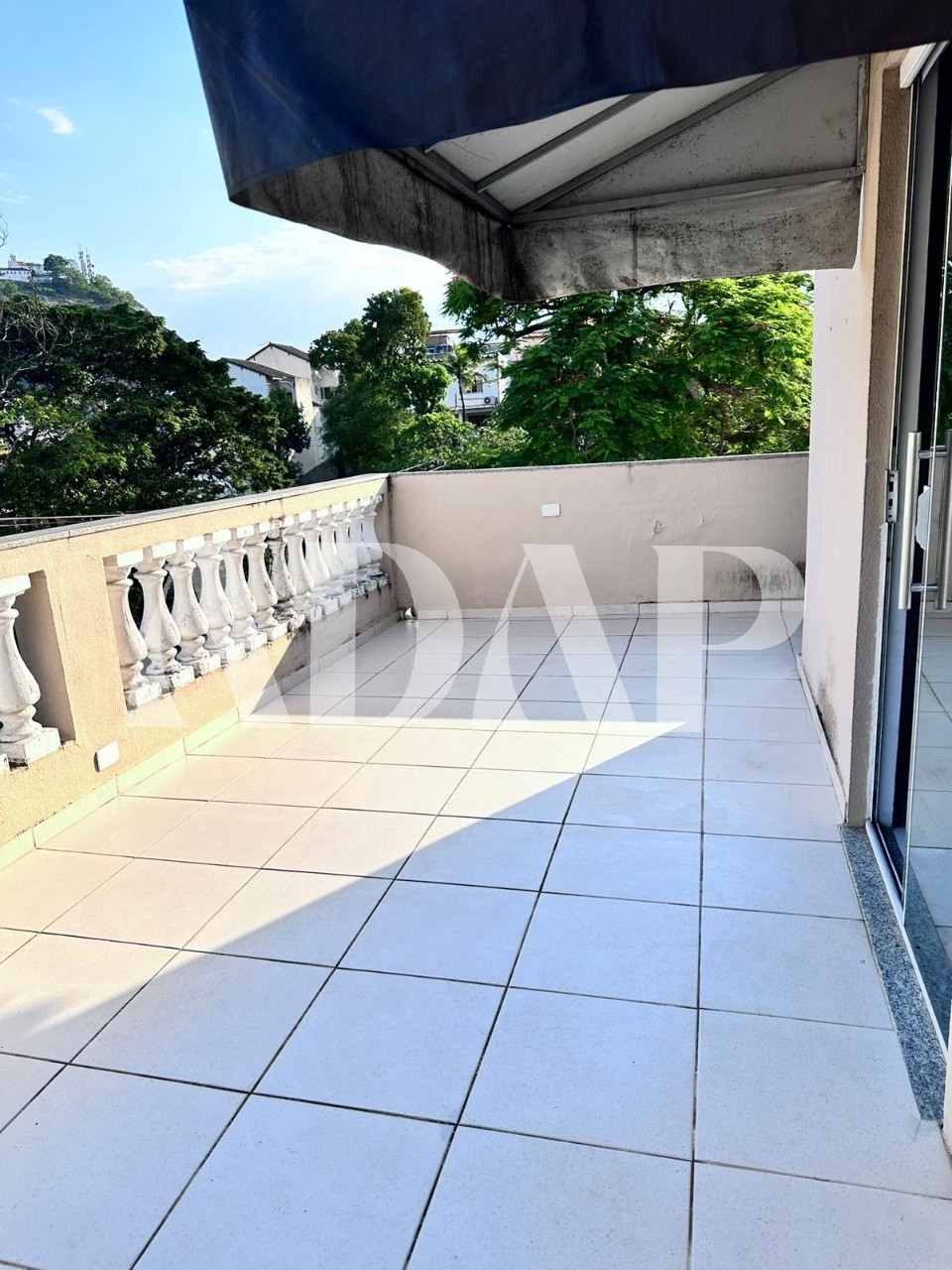 Casa à venda com 4 quartos, 280m² - Foto 16