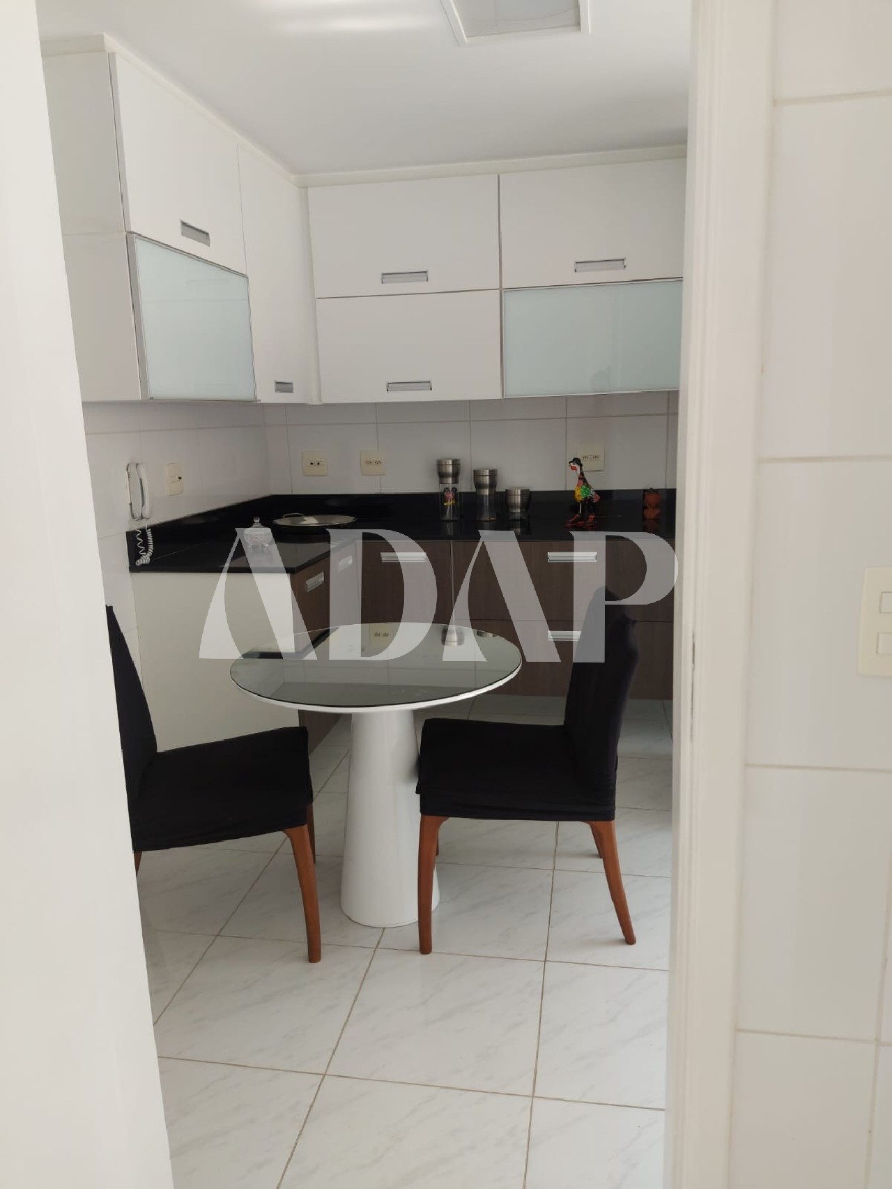 Casa à venda com 4 quartos, 238m² - Foto 16