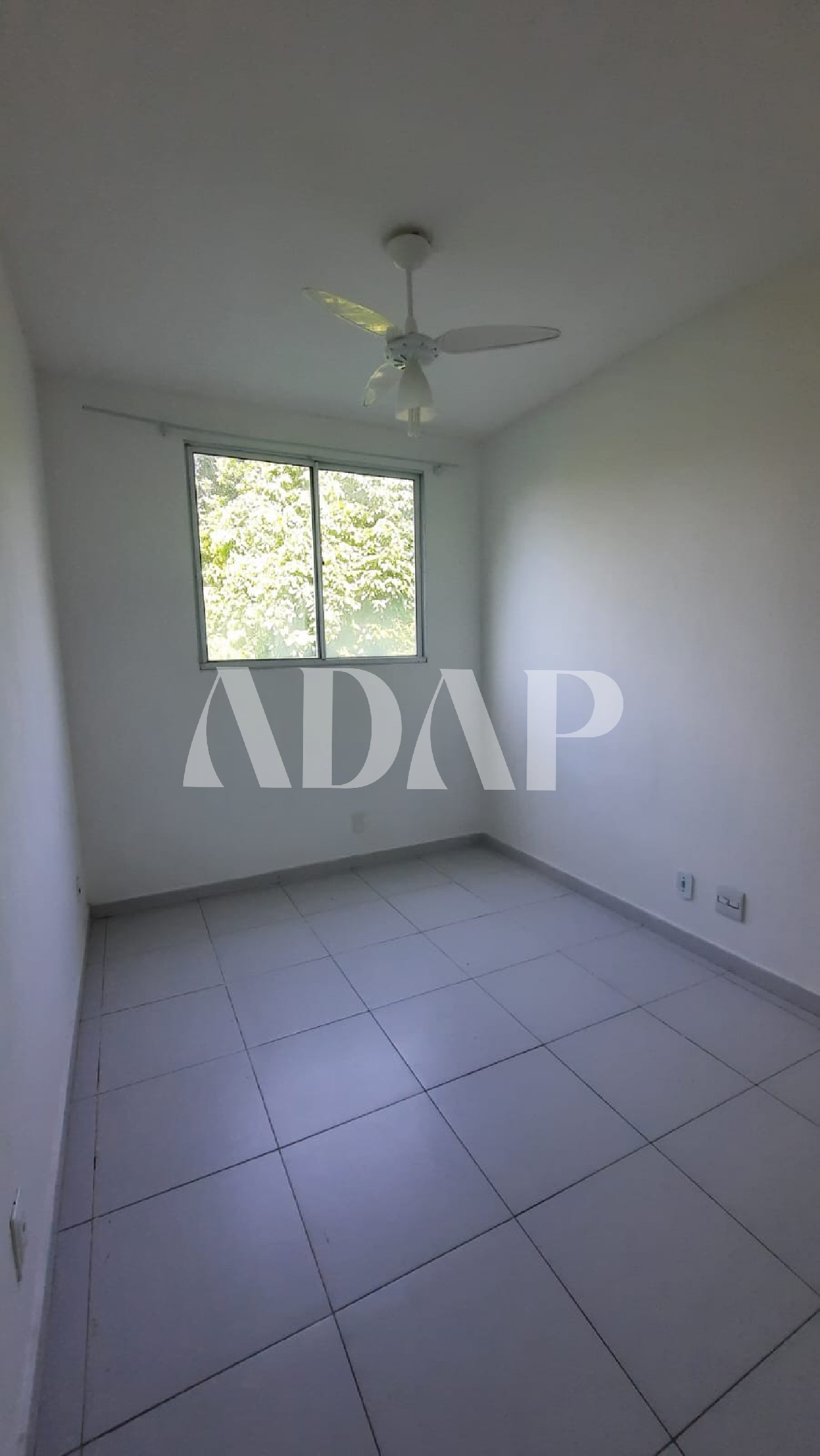 Apartamento à venda com 2 quartos, 44m² - Foto 11