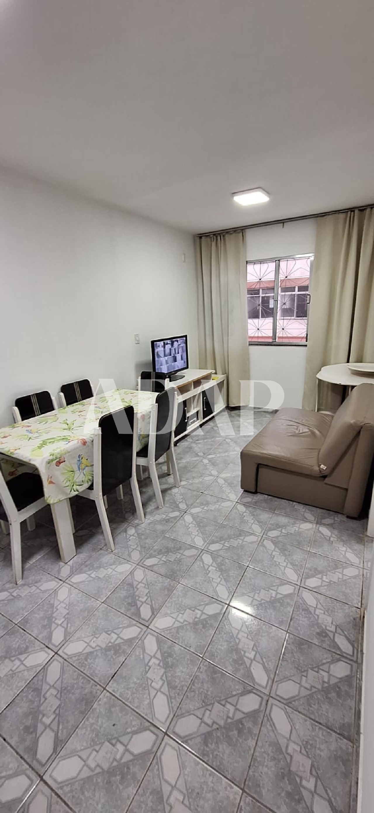 Apartamento à venda com 1 quarto, 47m² - Foto 2