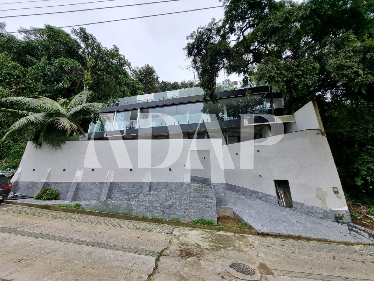 Casa à venda e aluguel com 4 quartos, 530m² - Foto 3