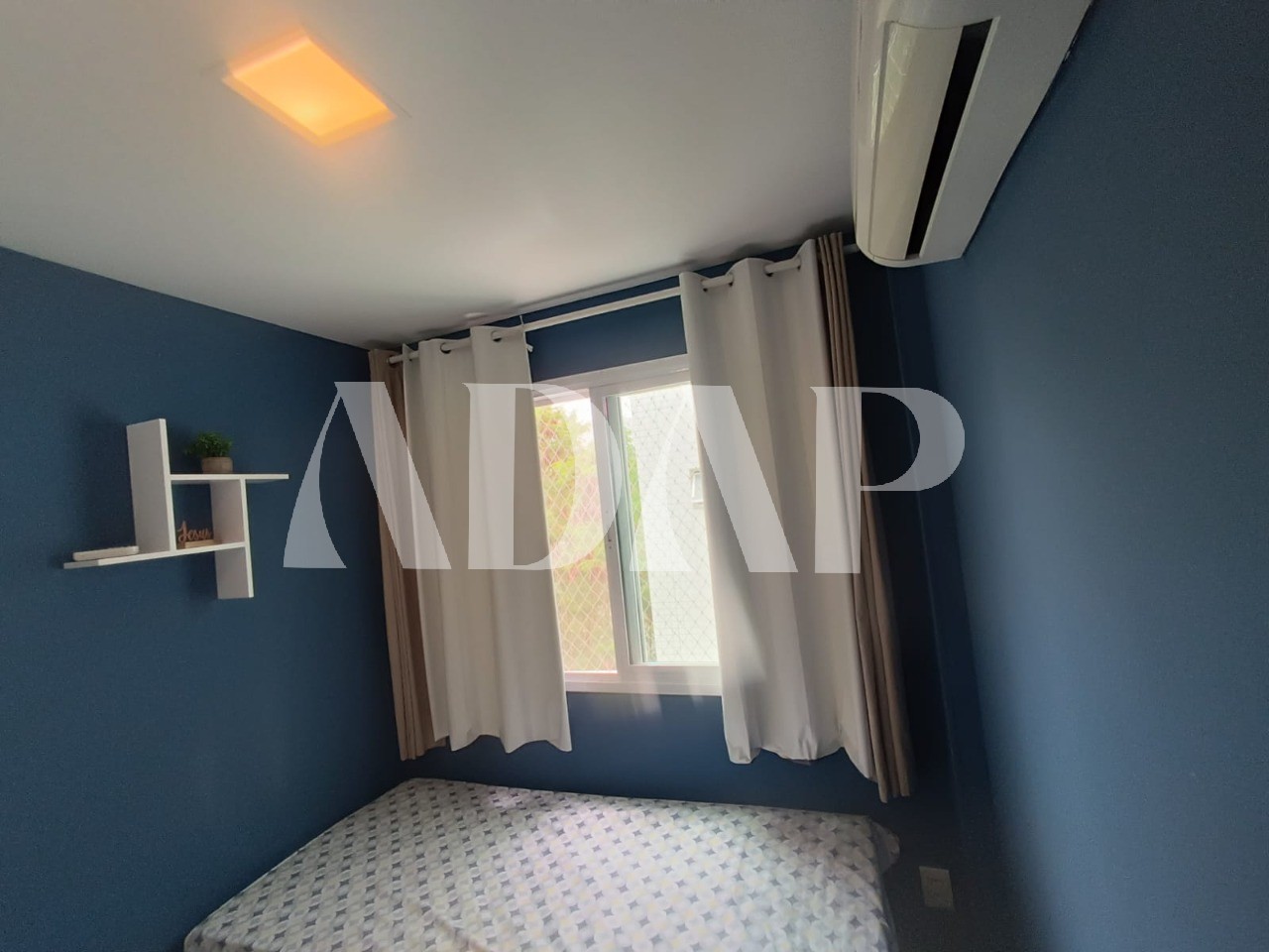 Apartamento à venda com 3 quartos, 95m² - Foto 12