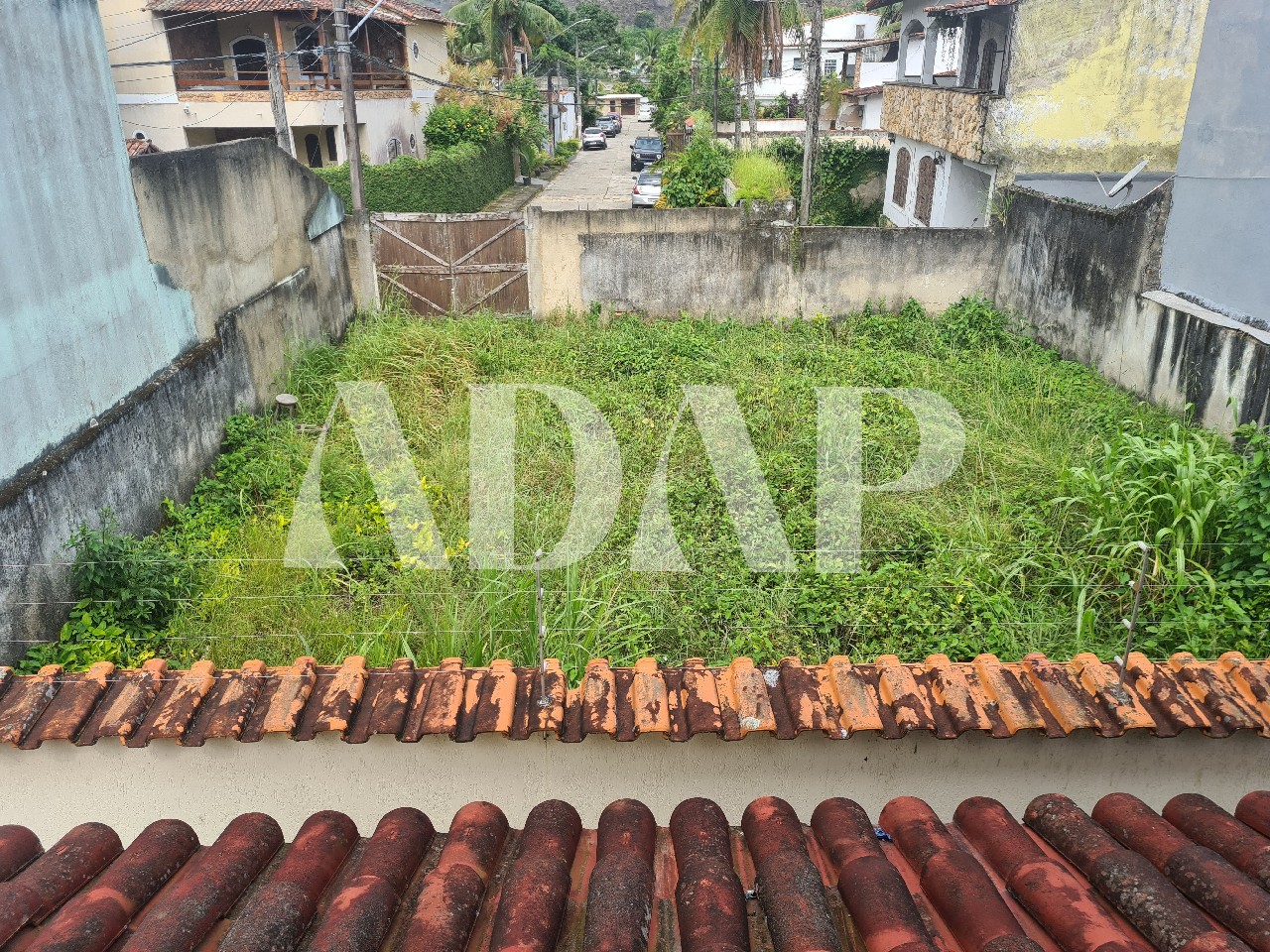 Casa à venda com 3 quartos, 360m² - Foto 15