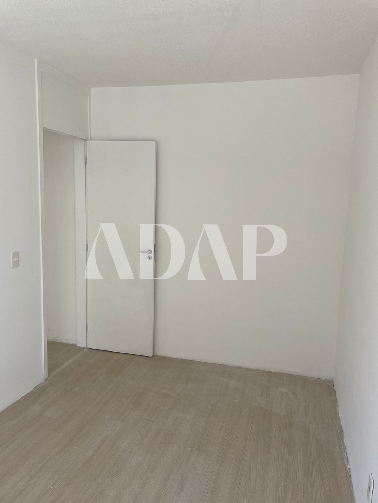 Apartamento à venda com 2 quartos, 43m² - Foto 4