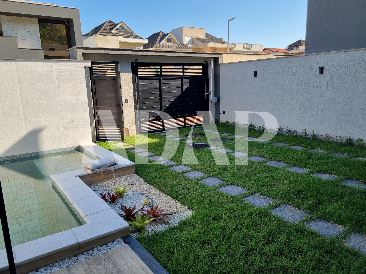 Casa à venda com 4 quartos, 180m² - Foto 5