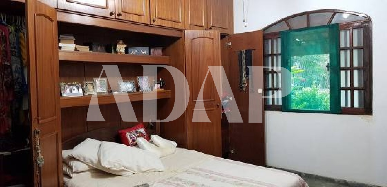 Casa à venda com 6 quartos, 355m² - Foto 18