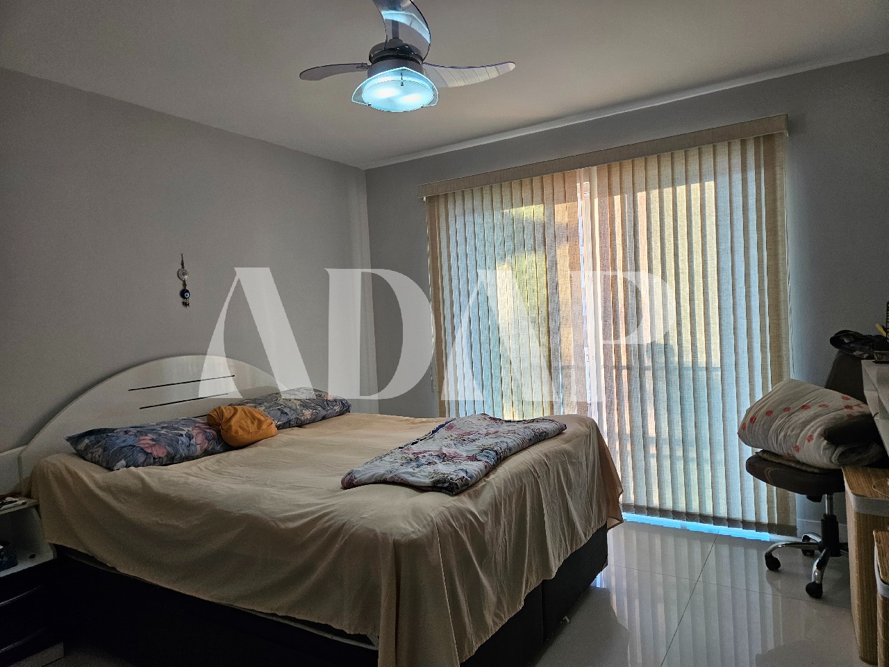 Casa à venda com 4 quartos, 256m² - Foto 25