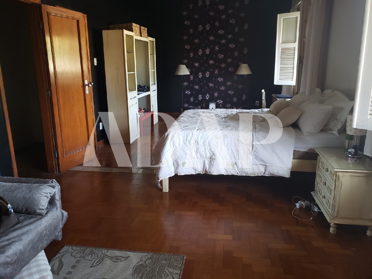 Casa à venda com 3 quartos, 609m² - Foto 15