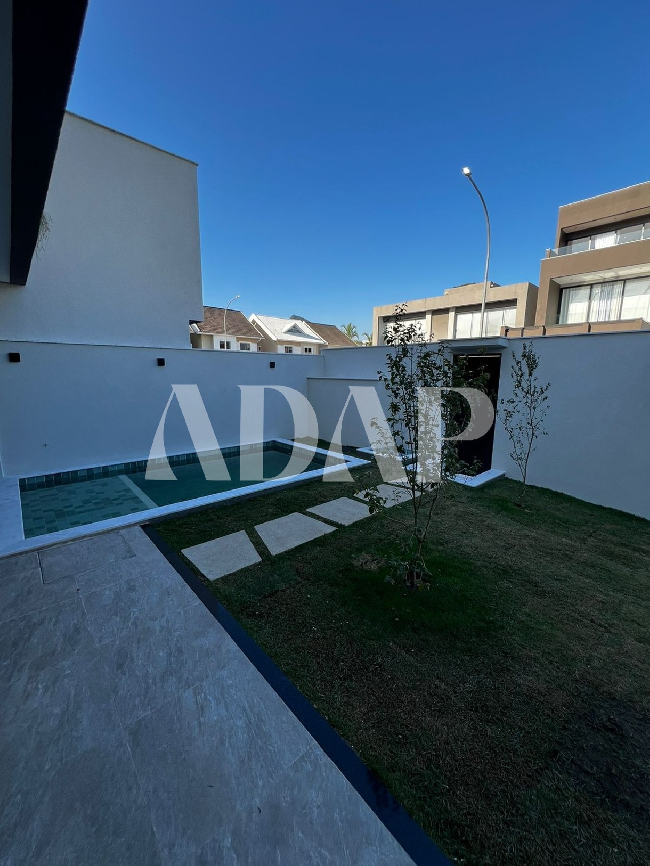 Casa à venda com 4 quartos, 247m² - Foto 23