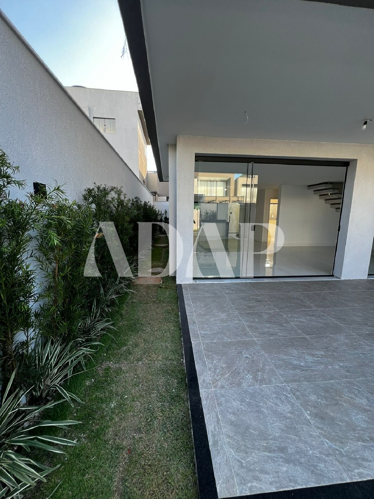 Casa à venda com 4 quartos, 247m² - Foto 10